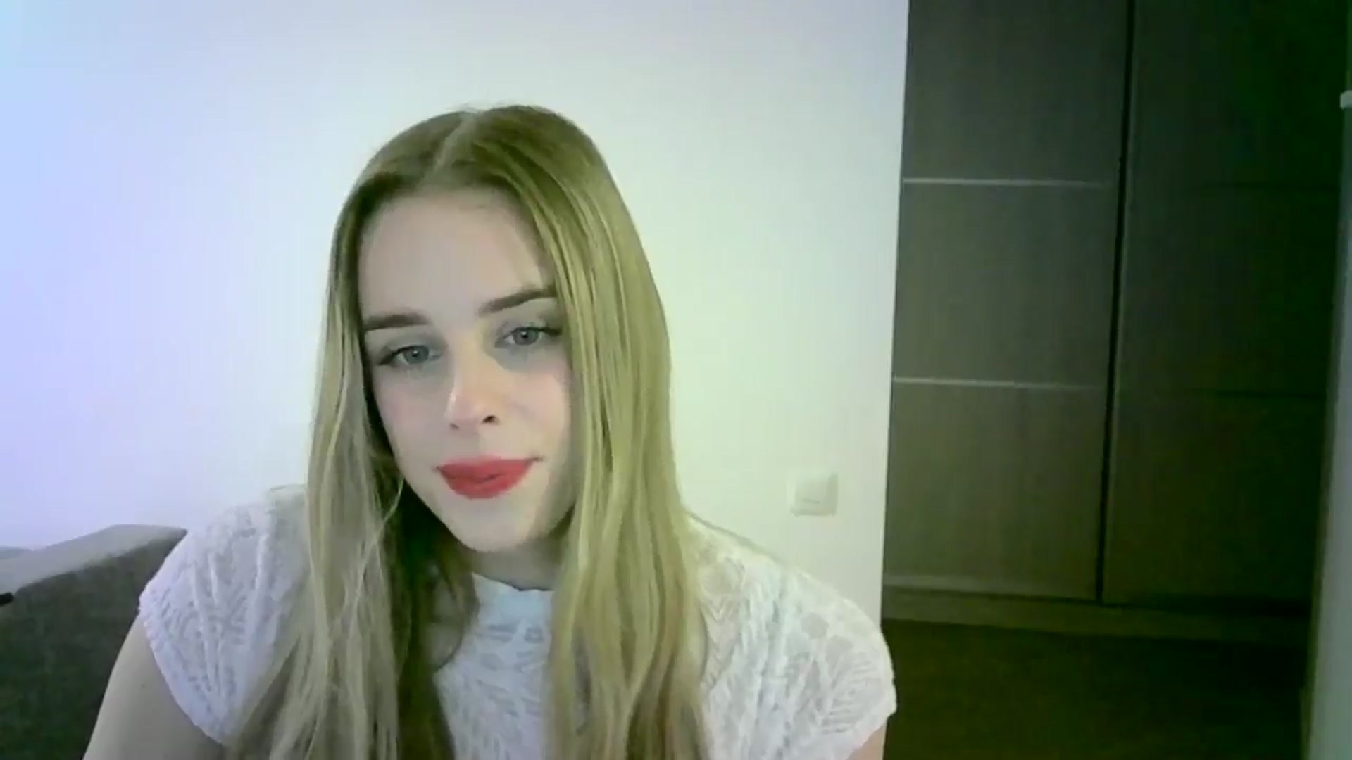 Gallery image thumbnail from JuliaWatson's myfreecams stream on, 11/05/2025, 18:59 image 2 of 20
