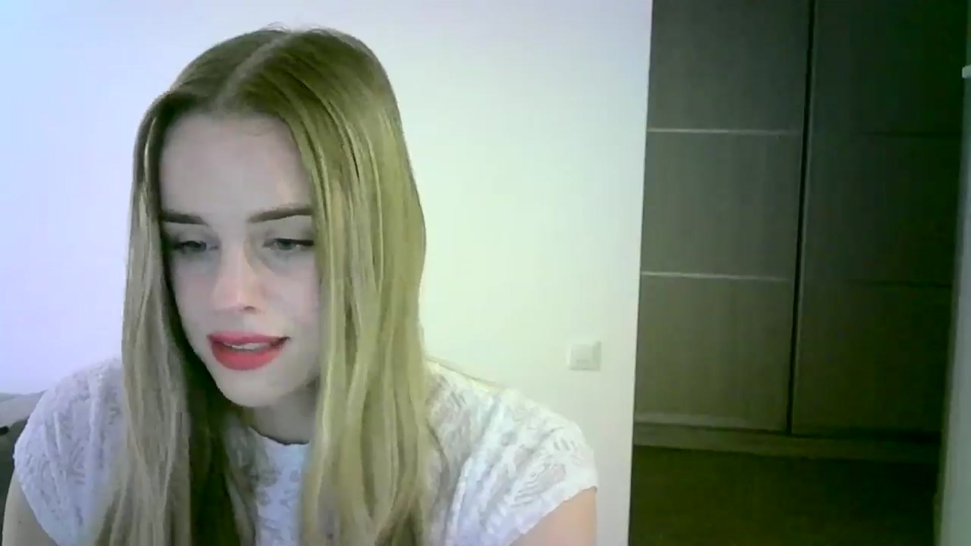 Gallery image thumbnail from JuliaWatson's myfreecams stream on, 11/05/2025, 18:59 image 9 of 20