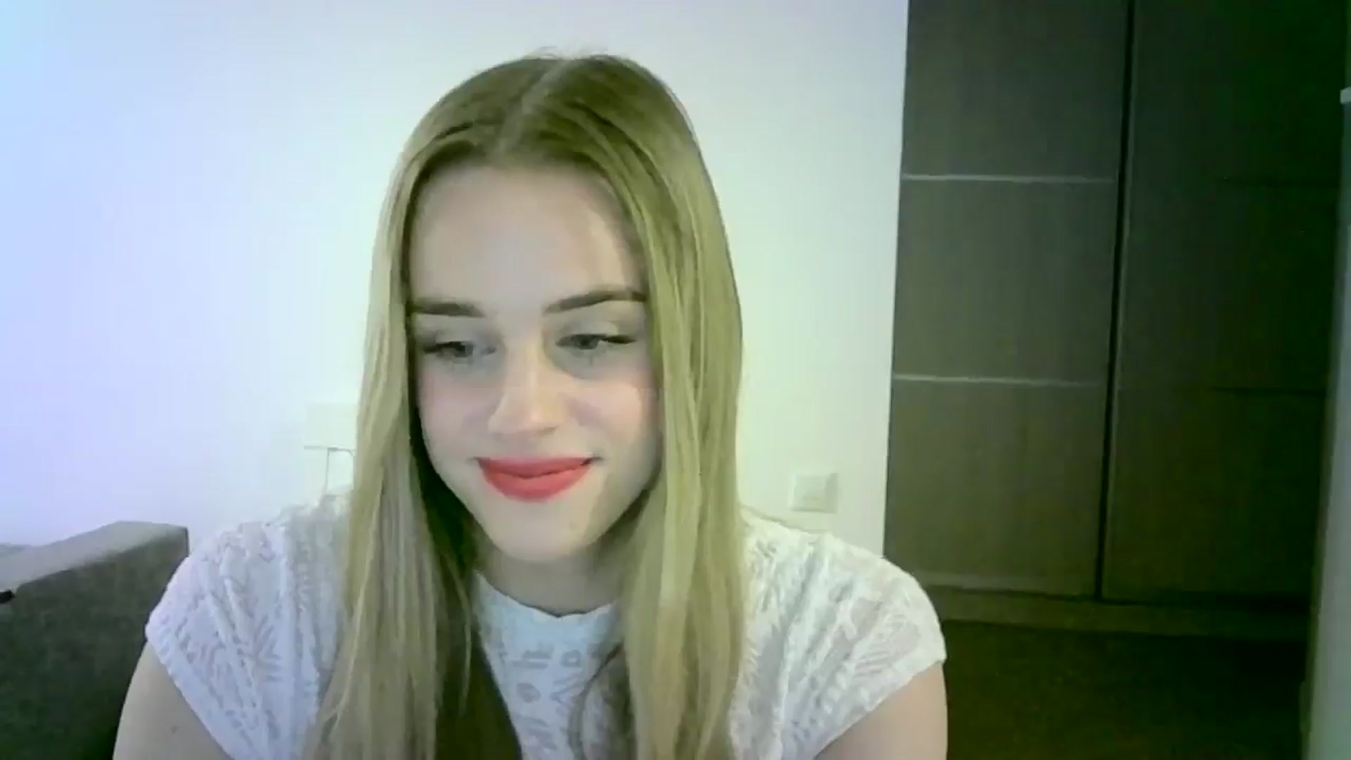 Gallery image thumbnail from JuliaWatson's myfreecams stream on, 11/05/2025, 18:59 image 20 of 20