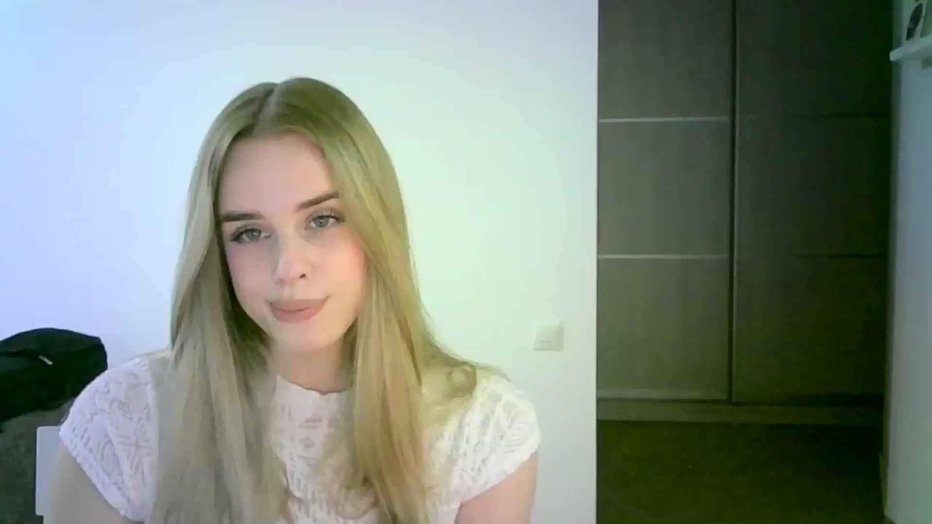 Gallery image thumbnail from JuliaWatson's myfreecams stream on, 11/06/2025, 19:14 image 1 of 20