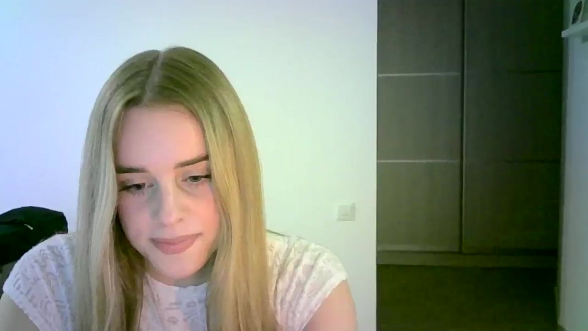 Gallery image thumbnail from JuliaWatson's myfreecams stream on, 11/06/2025, 19:45 image 7 of 20