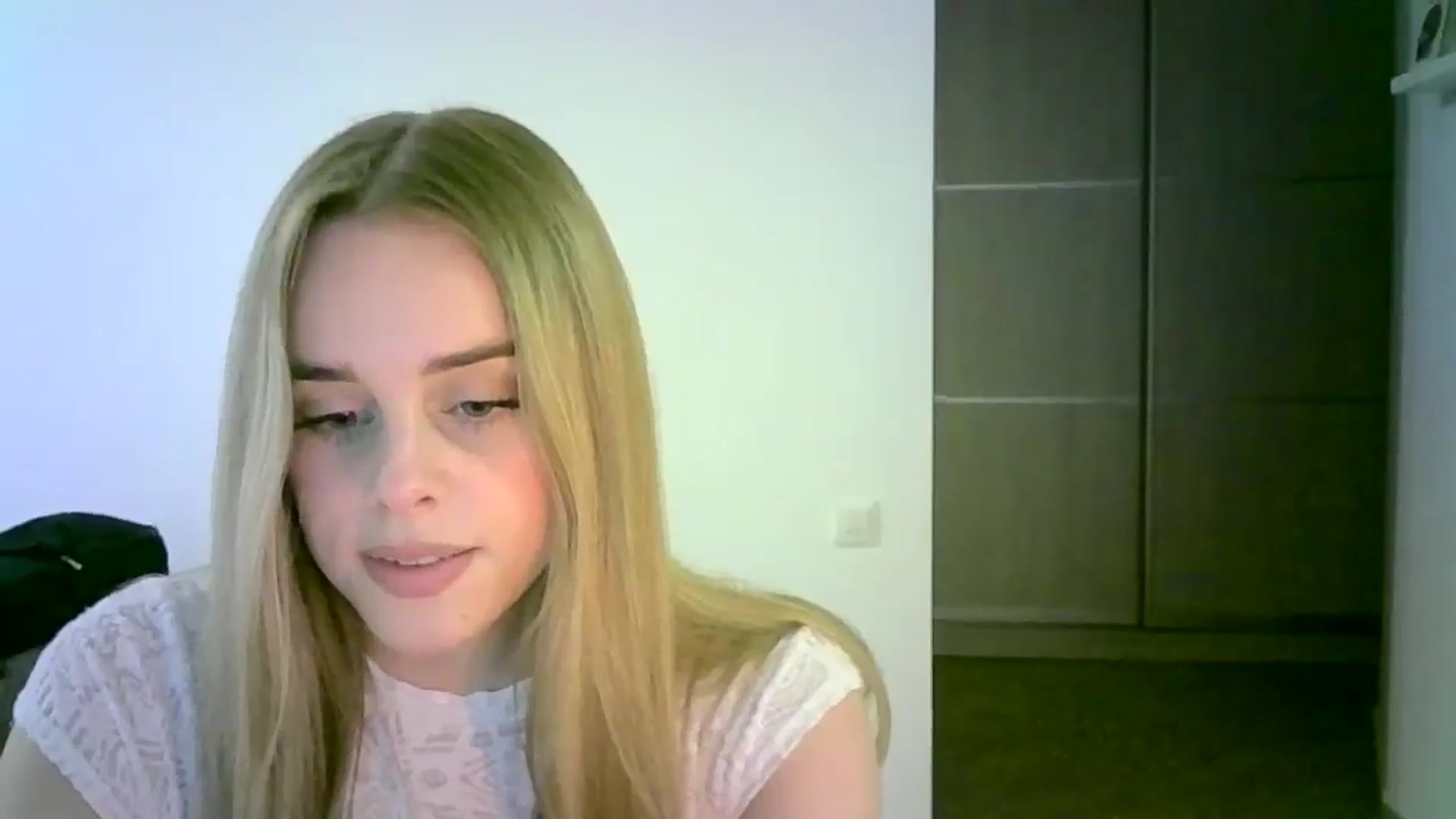 Gallery image thumbnail from JuliaWatson's myfreecams stream on, 11/06/2025, 19:45 image 2 of 20