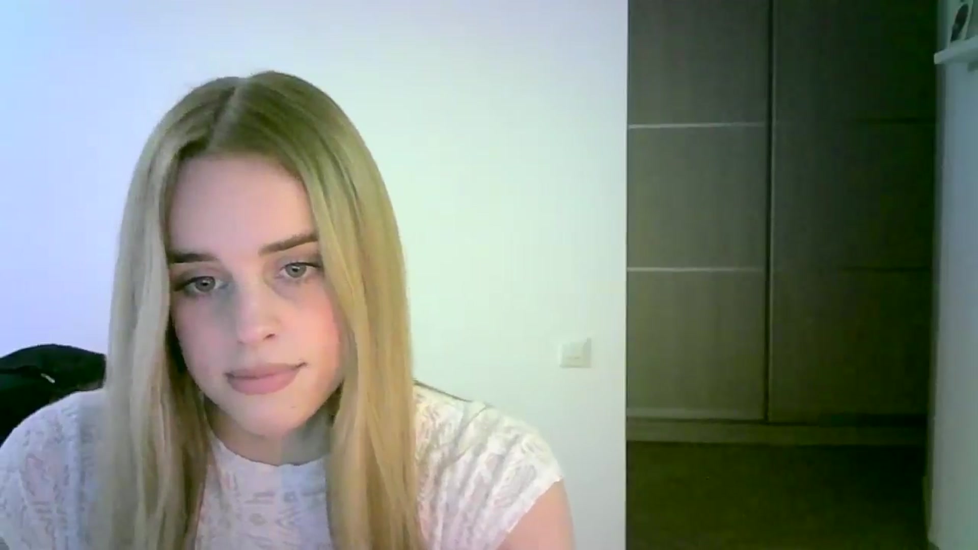 Gallery image thumbnail from JuliaWatson's myfreecams stream on, 11/06/2025, 19:45 image 9 of 20