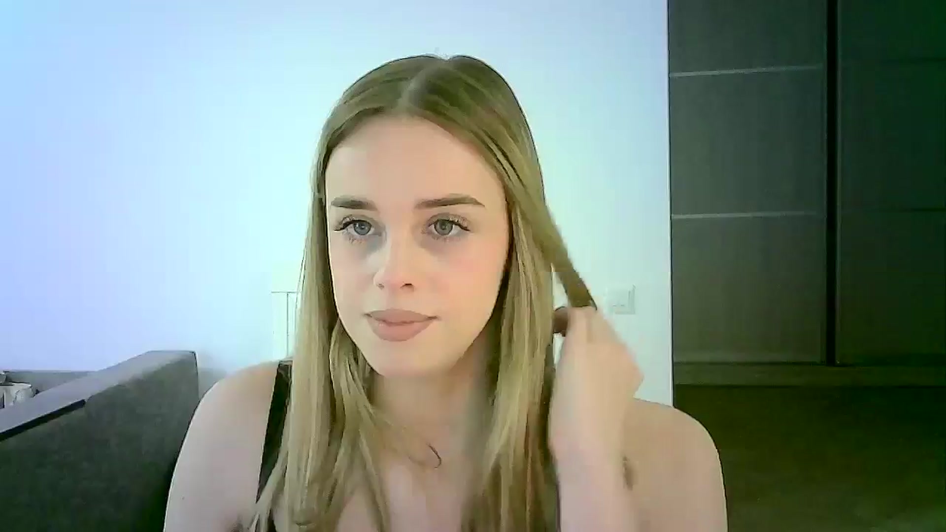 Gallery image thumbnail from JuliaWatson's myfreecams stream on, 11/11/2025, 09:22 image 14 of 20