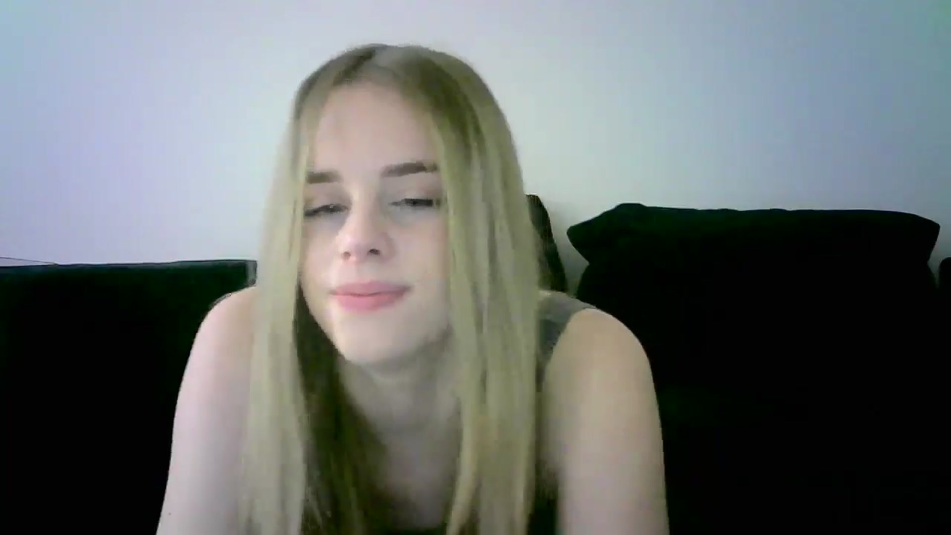 Gallery image thumbnail from JuliaWatson's myfreecams stream on, 11/18/2025, 11:16 image 3 of 20