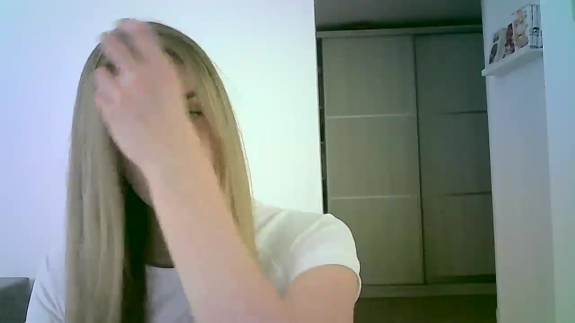Gallery image thumbnail from JuliaWatson's myfreecams stream on, 11/24/2025, 11:08 image 9 of 20