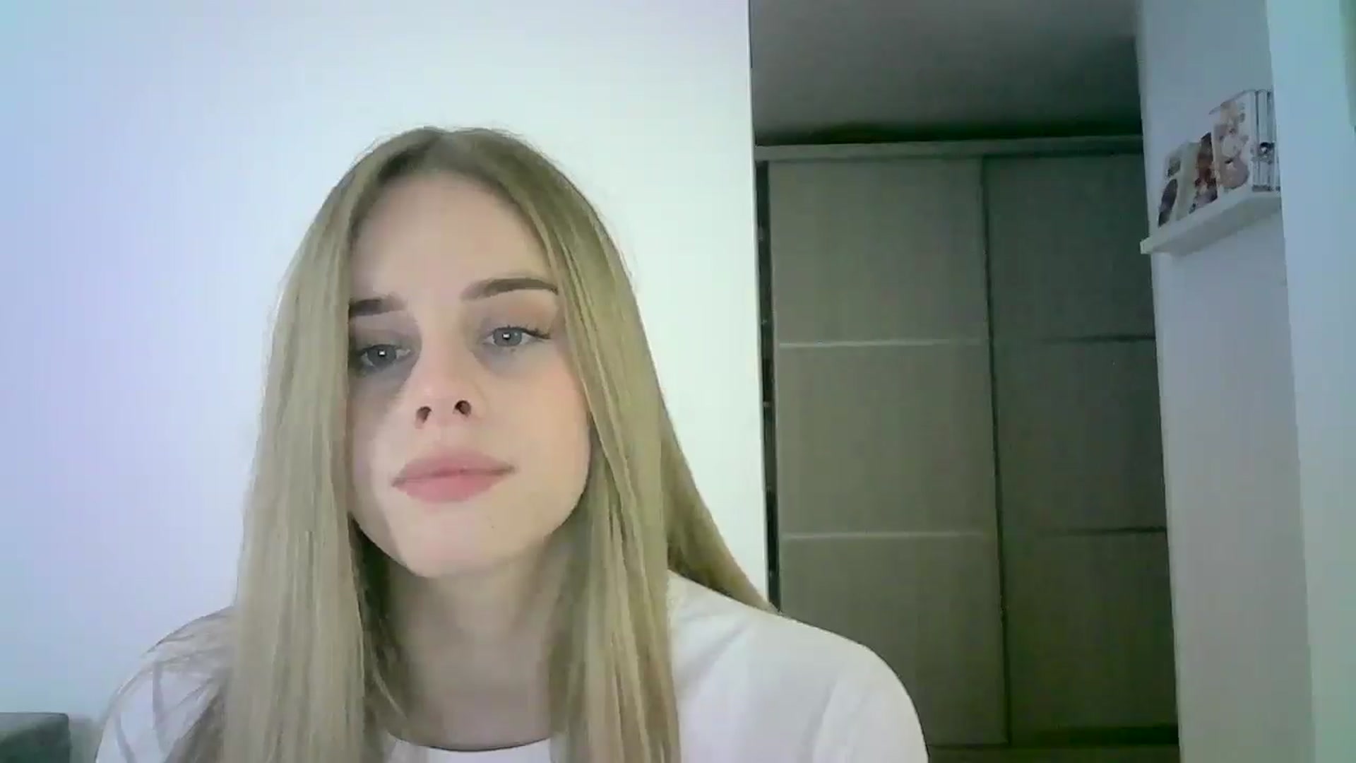 Gallery image thumbnail from JuliaWatson's myfreecams stream on, 11/24/2025, 12:52 image 20 of 20