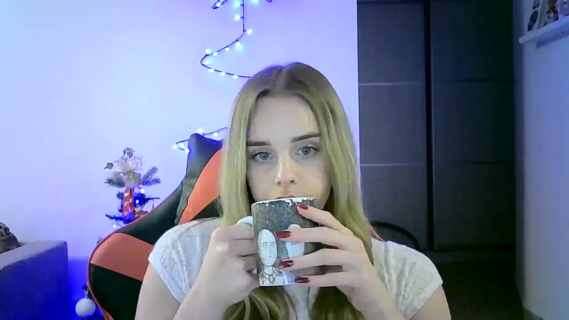 Gallery image thumbnail from JuliaWatson's myfreecams stream on, 12/10/2025, 01:06 image 20 of 20