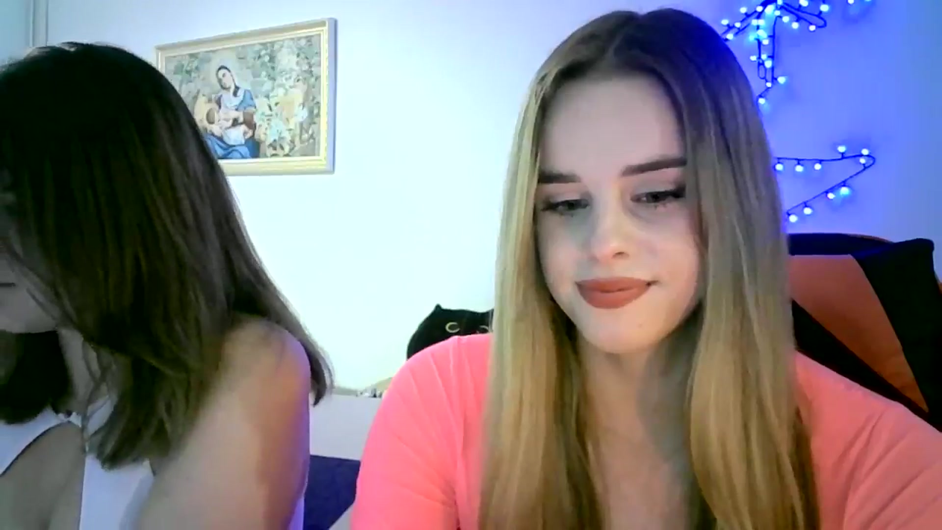 Gallery image thumbnail from JuliaWatson's myfreecams stream on, 12/13/2025, 24:24 image 18 of 20