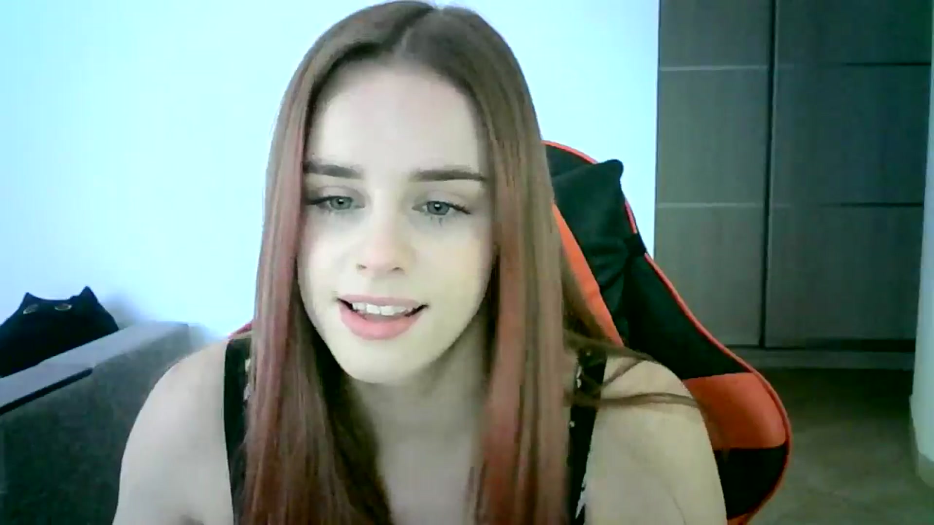 Gallery image thumbnail from JuliaWatson's myfreecams stream on, 01/04/2026, 10:41 image 8 of 20