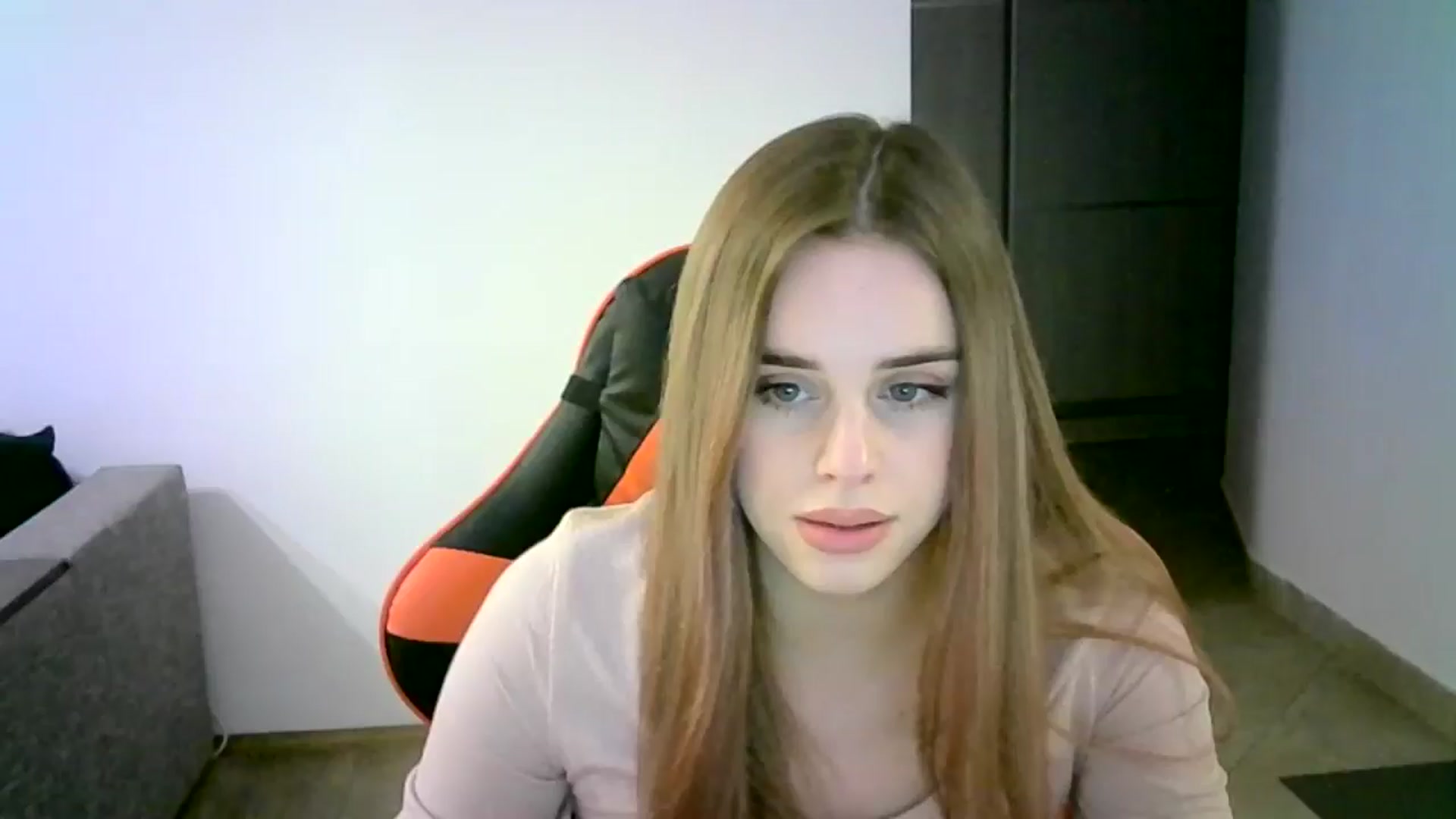 Gallery image thumbnail from JuliaWatson's myfreecams stream on, 01/11/2026, 15:30 image 1 of 20