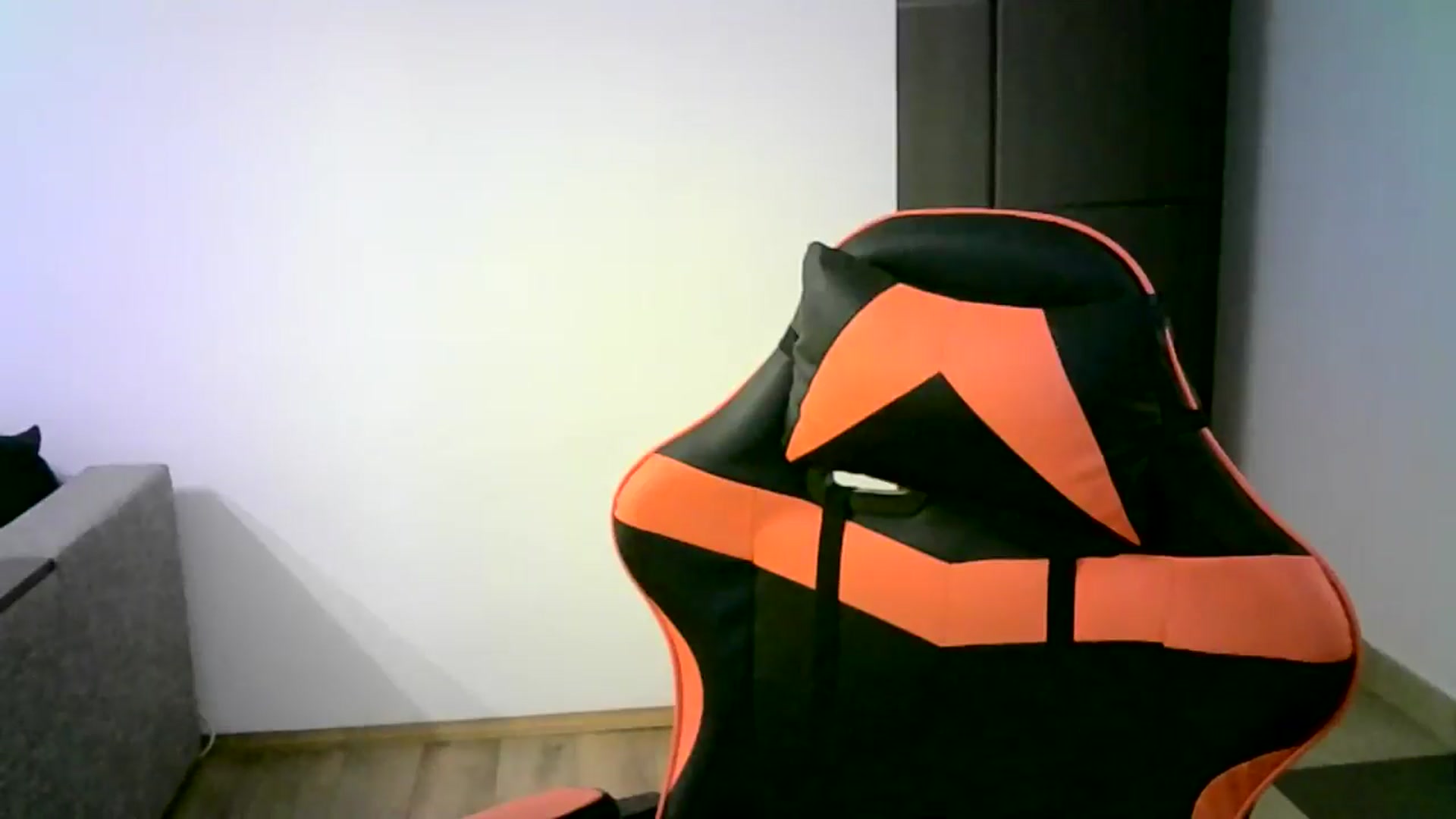 Gallery image thumbnail from JuliaWatson's myfreecams stream on, 01/11/2026, 15:30 image 16 of 20