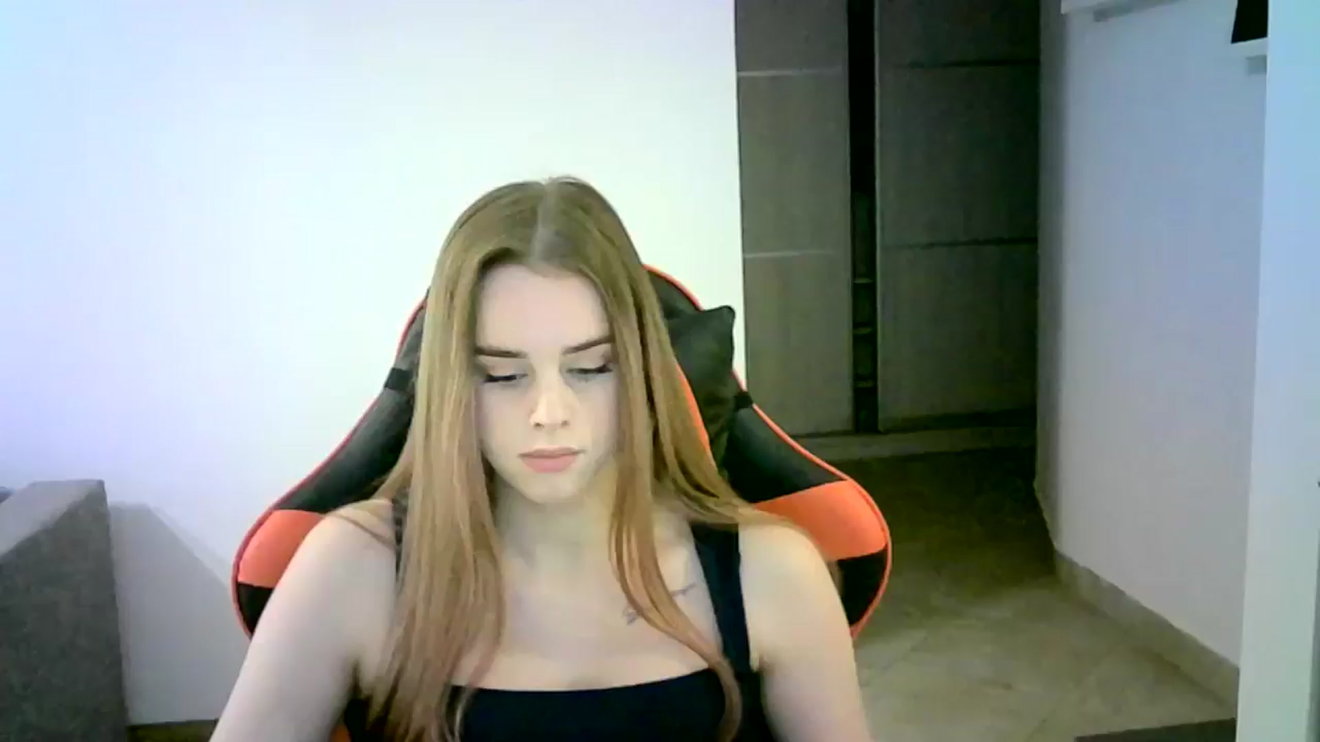 Gallery image thumbnail from JuliaWatson's myfreecams stream on, 01/13/2026, 16:52 image 20 of 20