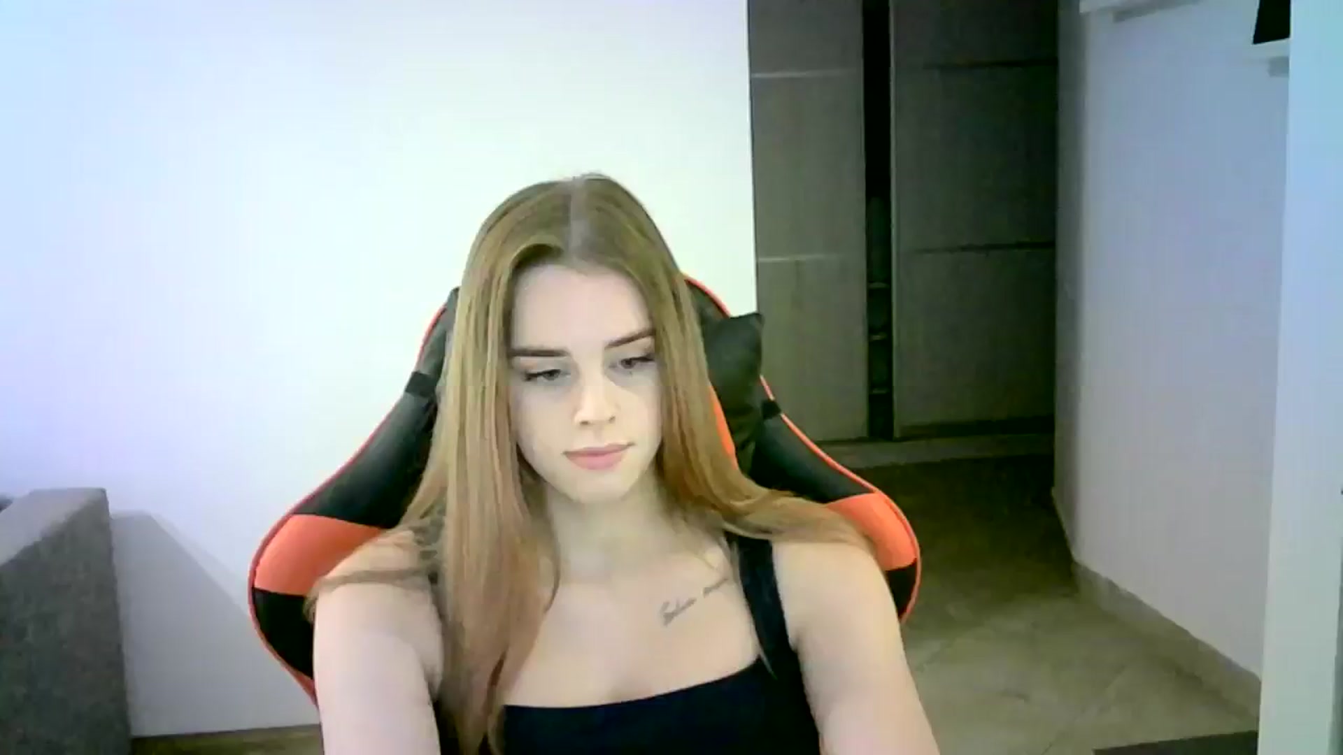 Gallery image thumbnail from JuliaWatson's myfreecams stream on, 01/13/2026, 16:52 image 12 of 20