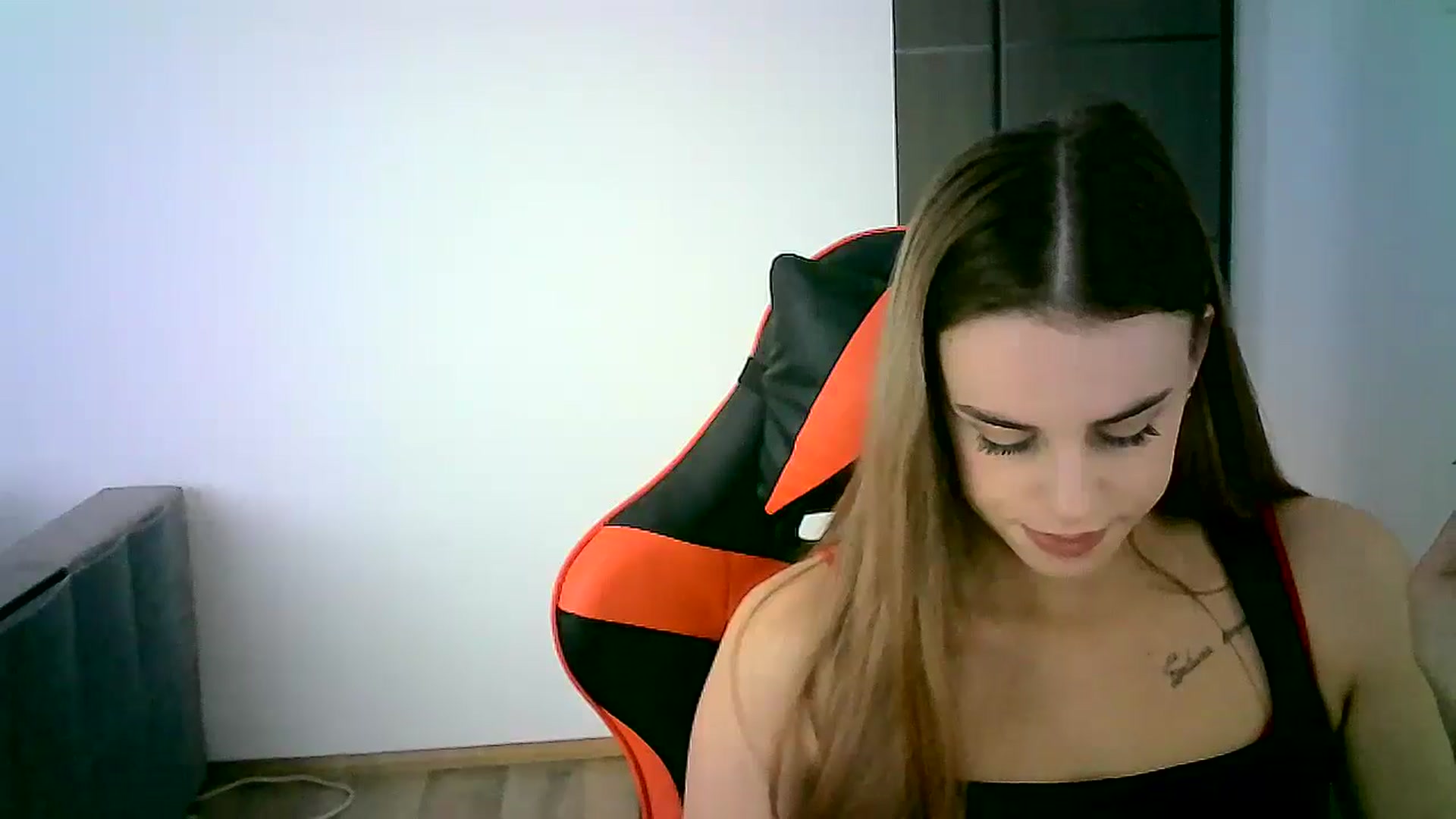 Gallery image thumbnail from JuliaWatson's myfreecams stream on, 01/21/2026, 13:34 image 4 of 20