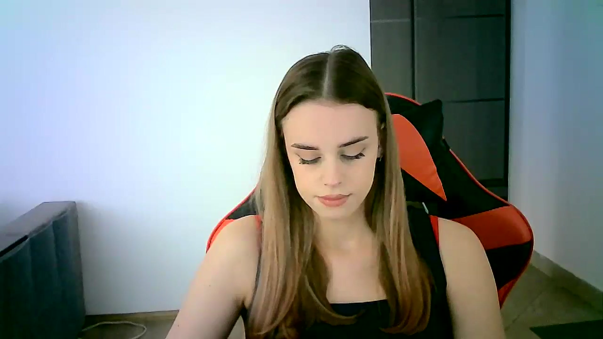 Gallery image thumbnail from JuliaWatson's myfreecams stream on, 01/21/2026, 13:34 image 12 of 20