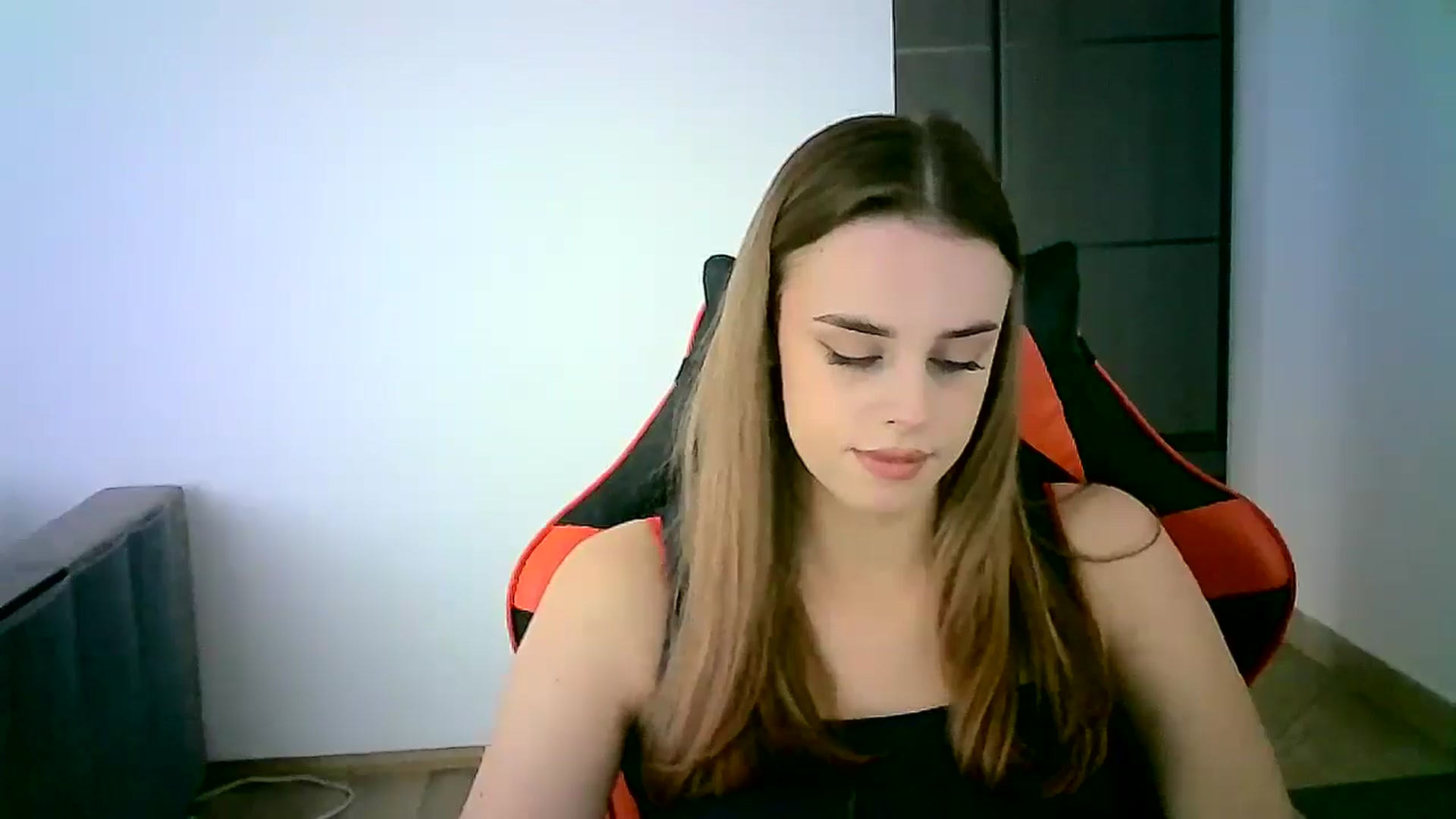 Gallery image thumbnail from JuliaWatson's myfreecams stream on, 01/21/2026, 13:34 image 14 of 20