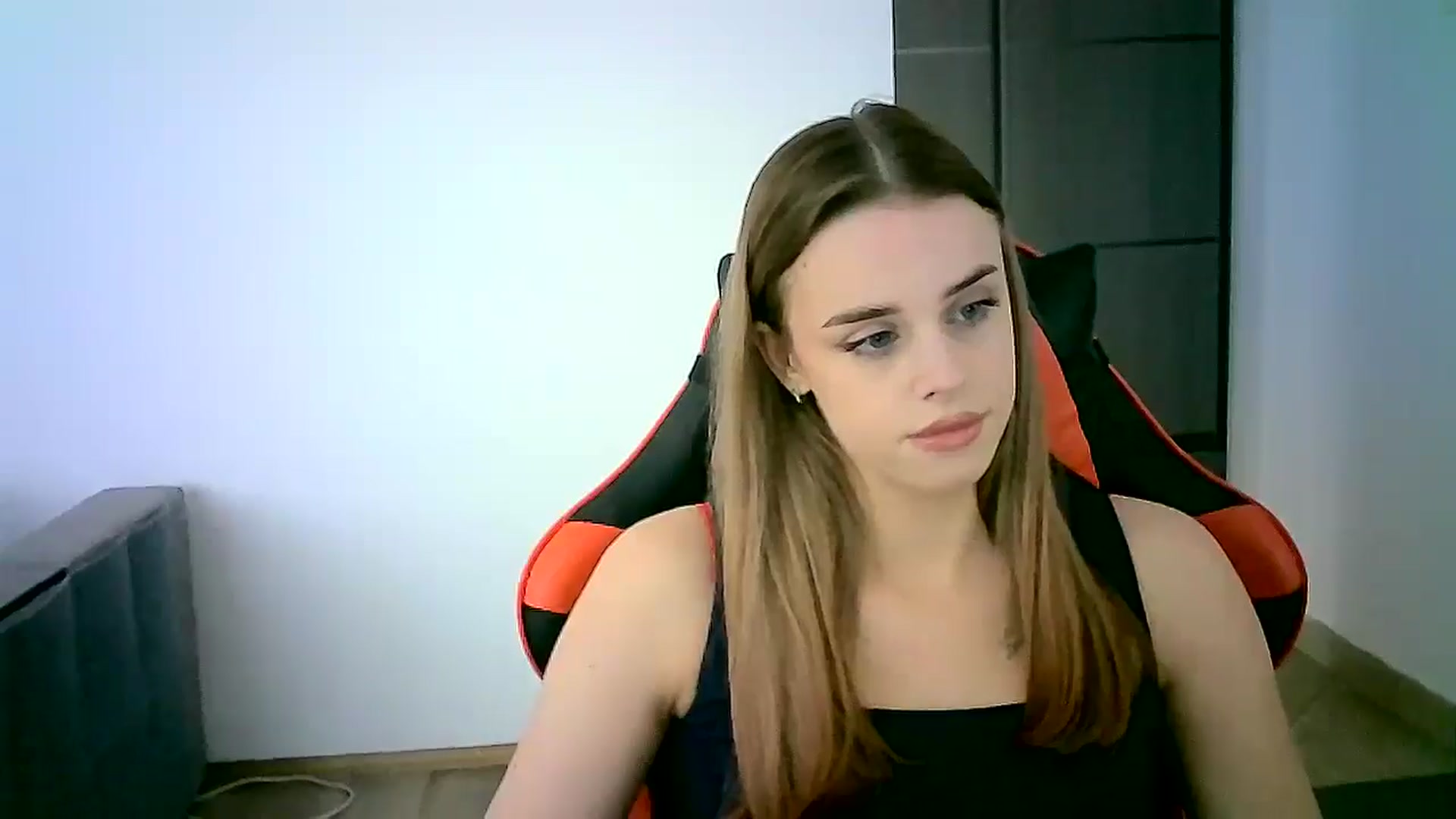 Gallery image thumbnail from JuliaWatson's myfreecams stream on, 01/21/2026, 13:34 image 8 of 20