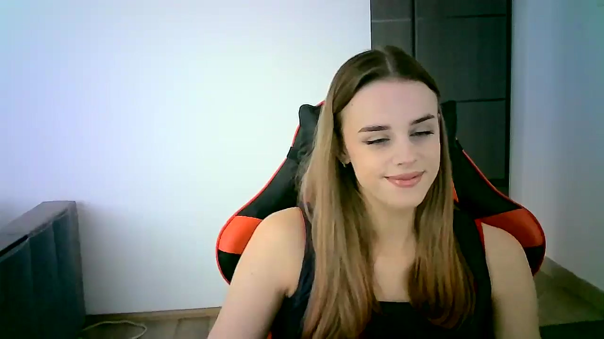 Gallery image thumbnail from JuliaWatson's myfreecams stream on, 01/21/2026, 13:34 image 18 of 20