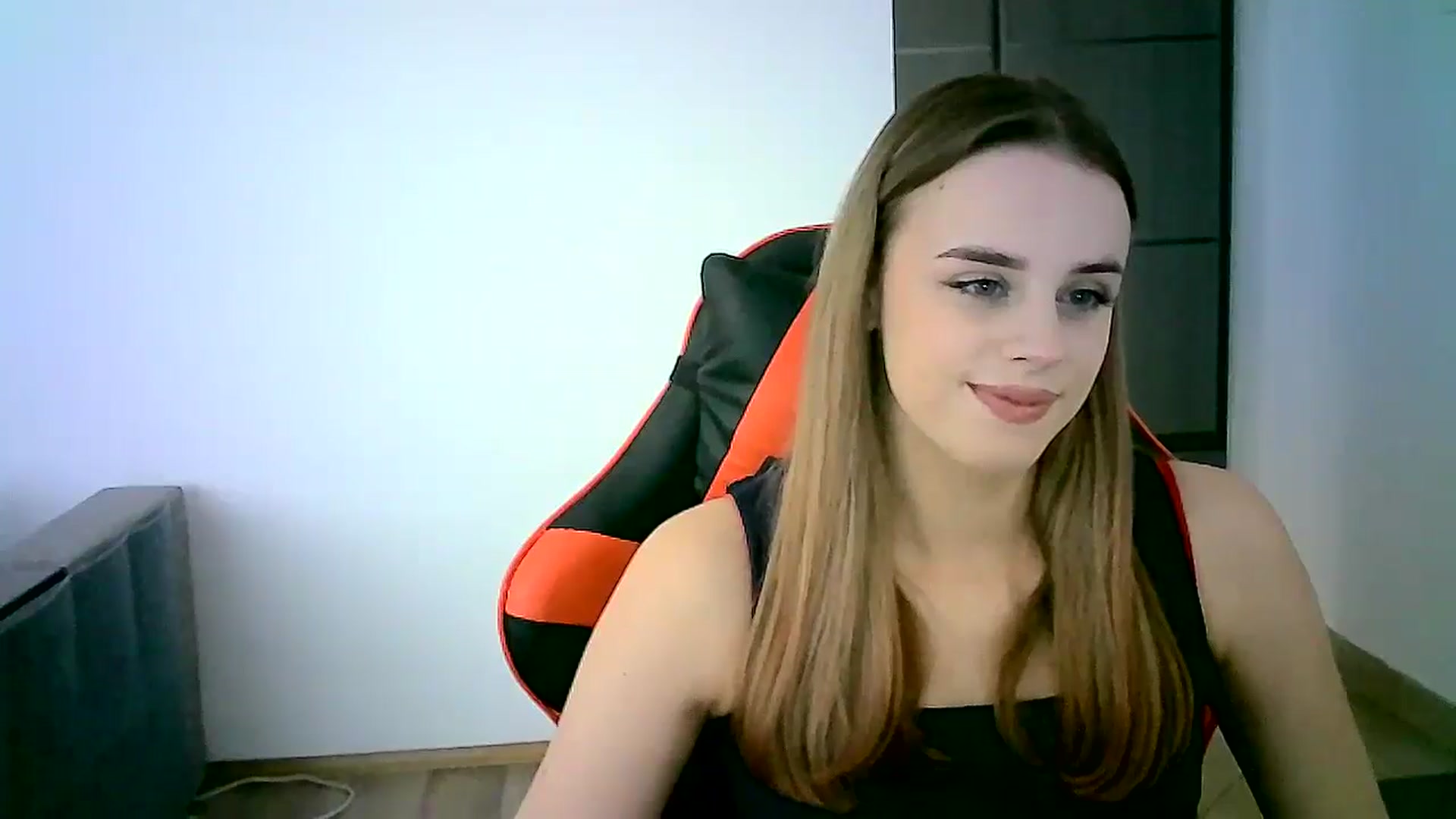 Gallery image thumbnail from JuliaWatson's myfreecams stream on, 01/21/2026, 13:34 image 19 of 20