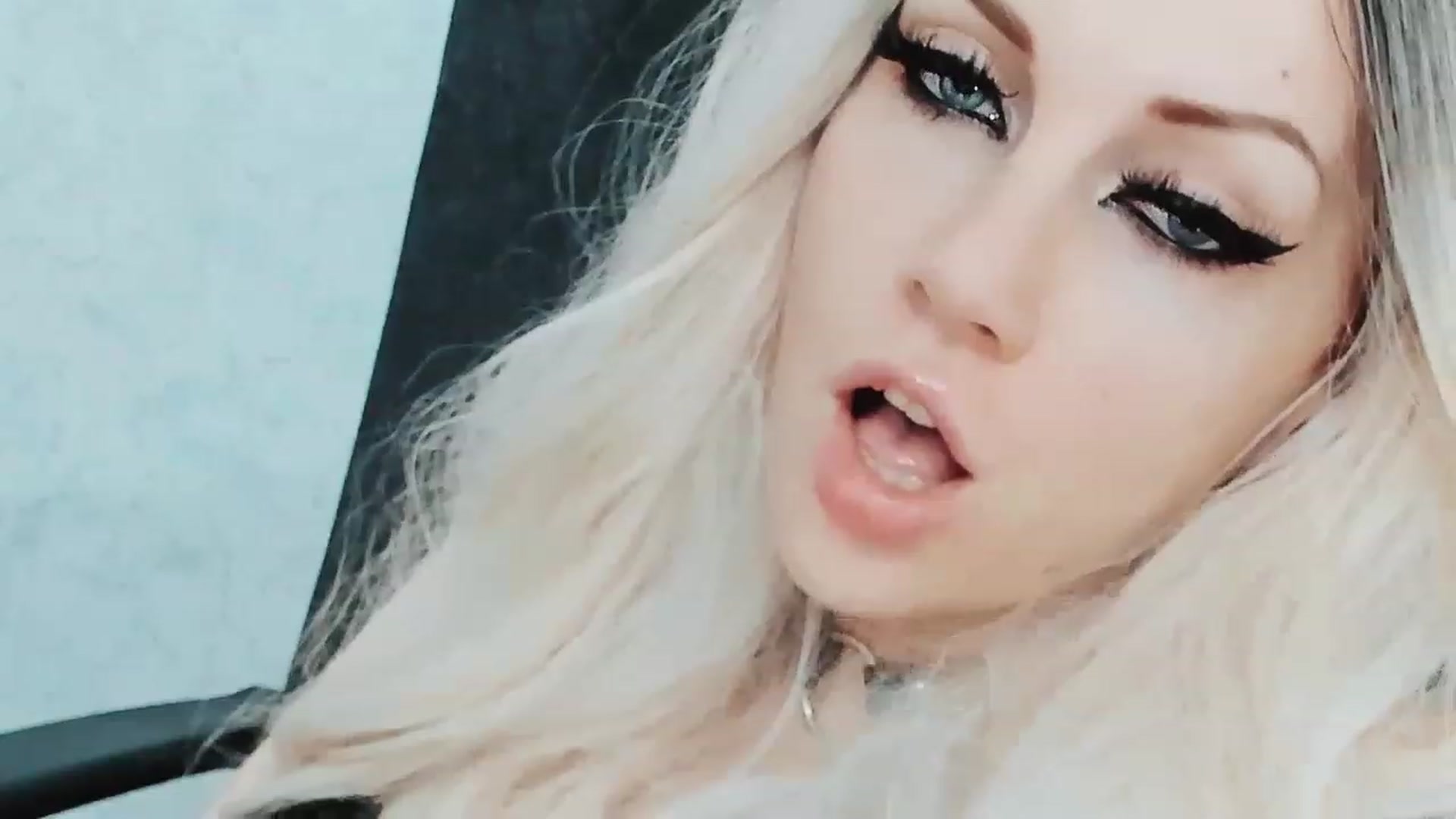 Gallery image thumbnail from JuliaWilson's myfreecams stream on, 11/26/2022, 12:59 image 10 of 20