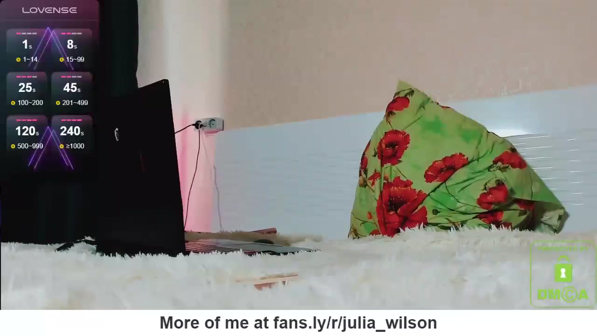 Gallery image thumbnail from JuliaWilson's myfreecams stream on, 12/25/2023, 11:55 image 9 of 20