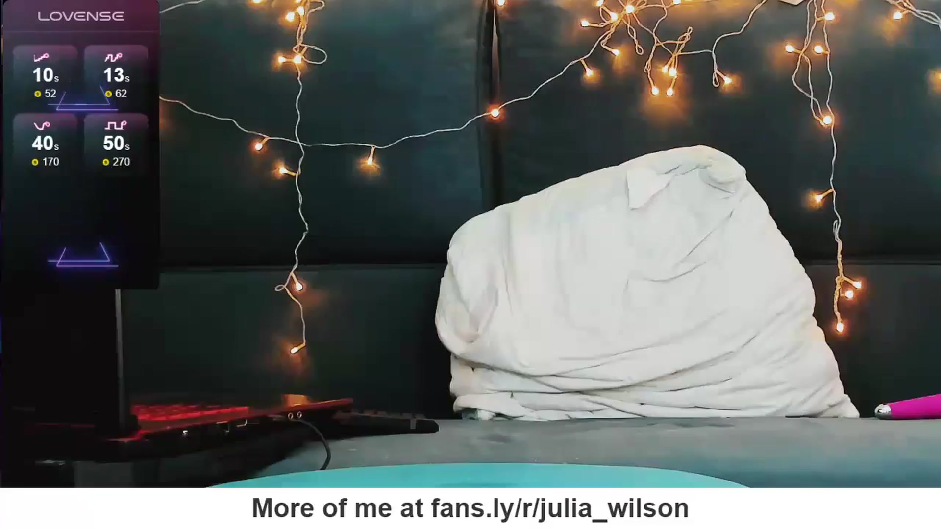 Gallery image thumbnail from JuliaWilson's myfreecams stream on, 01/01/2024, 15:58 image 18 of 20
