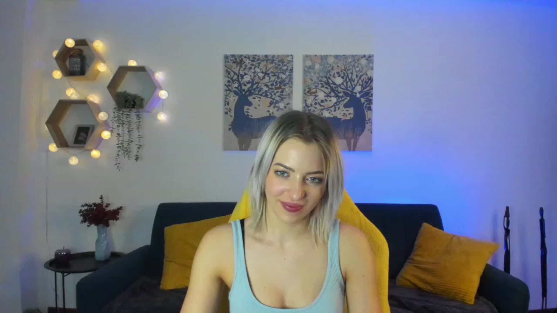 Gallery image thumbnail from Julia_Gold18's myfreecams stream on, 02/09/2023, 10:41 image 1 of 20
