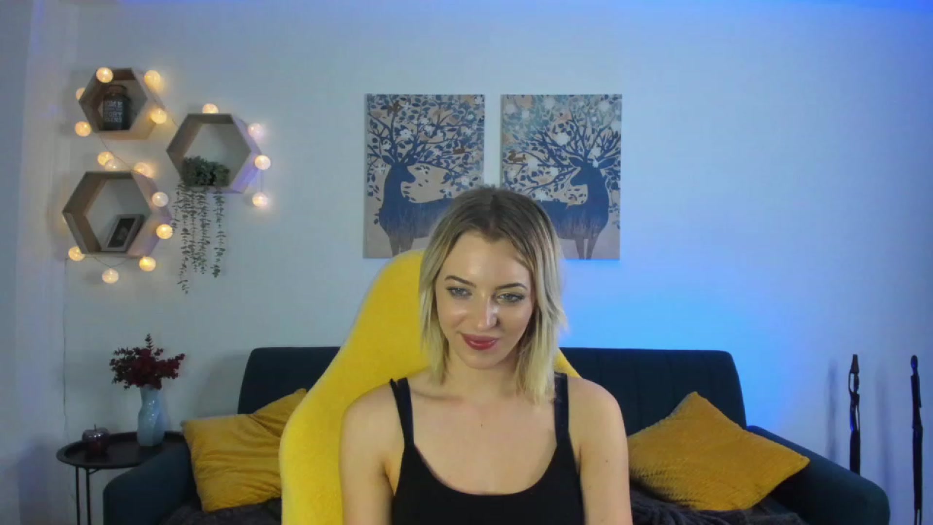 Gallery image thumbnail from Julia_Gold18's myfreecams stream on, 02/15/2023, 13:57 image 16 of 20