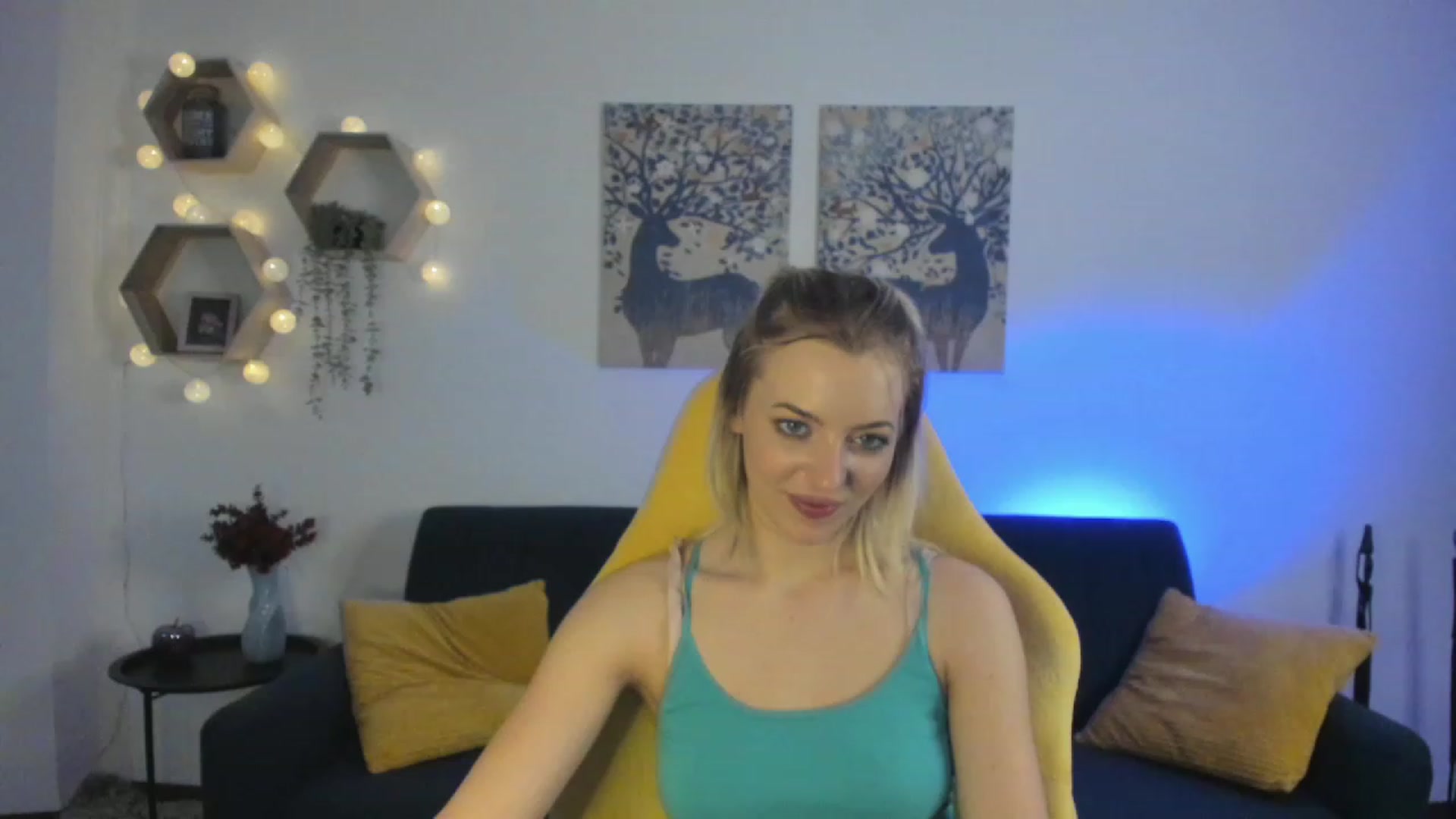 Gallery image thumbnail from Julia_Gold18's myfreecams stream on, 03/02/2023, 11:04 image 1 of 20