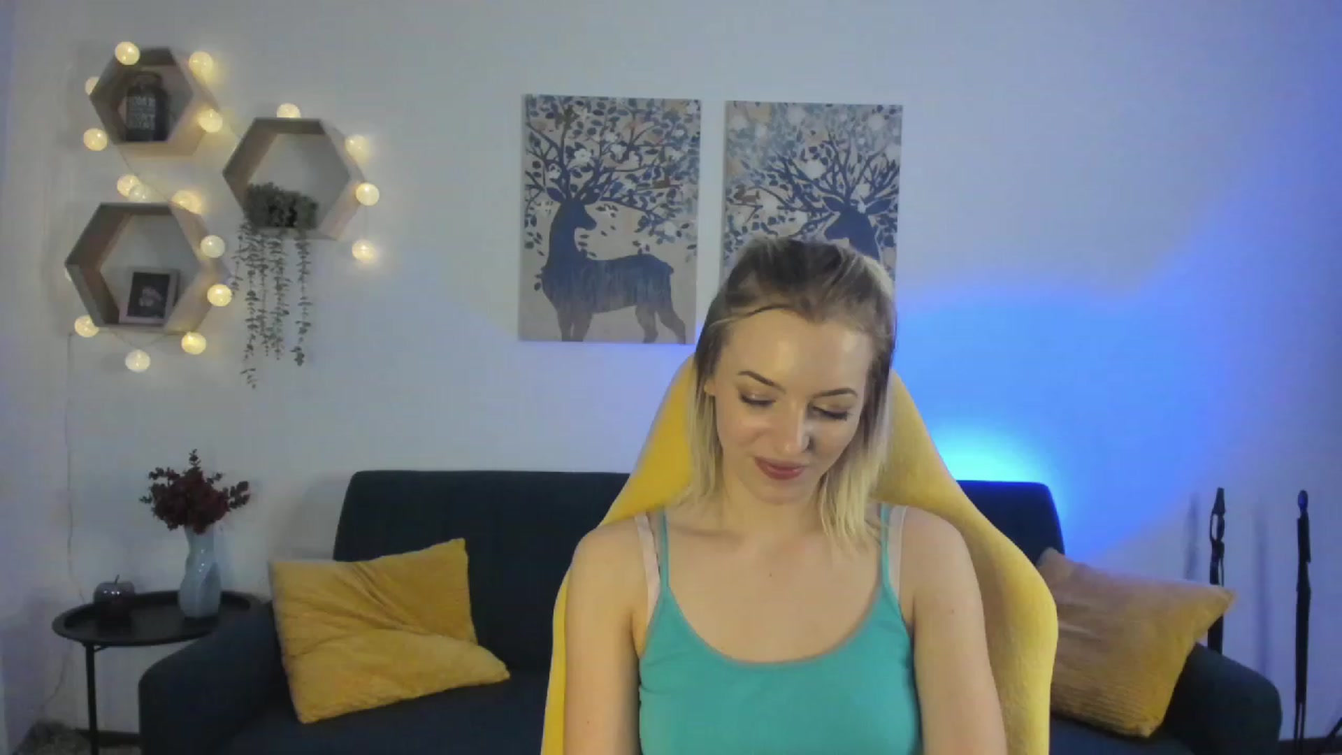 Gallery image thumbnail from Julia_Gold18's myfreecams stream on, 03/02/2023, 11:04 image 11 of 20