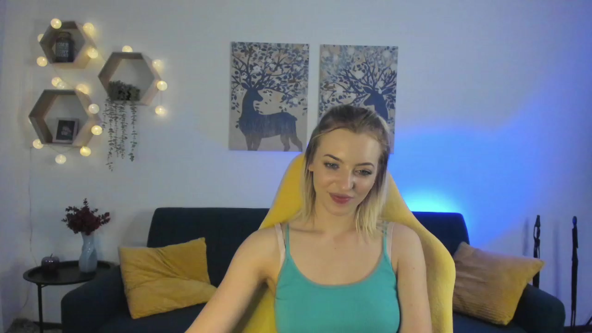 Gallery image thumbnail from Julia_Gold18's myfreecams stream on, 03/02/2023, 11:04 image 10 of 20