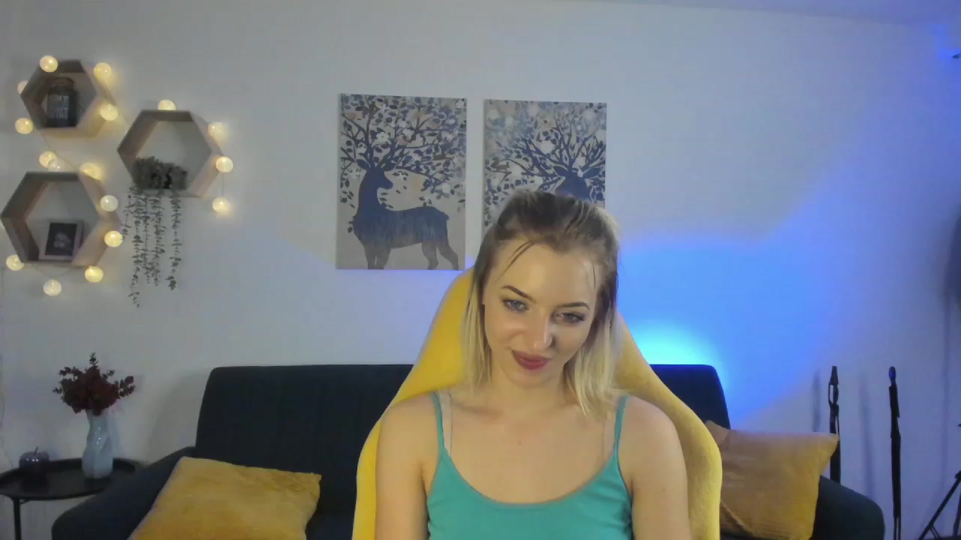 Gallery image thumbnail from Julia_Gold18's myfreecams stream on, 03/02/2023, 12:05 image 4 of 20