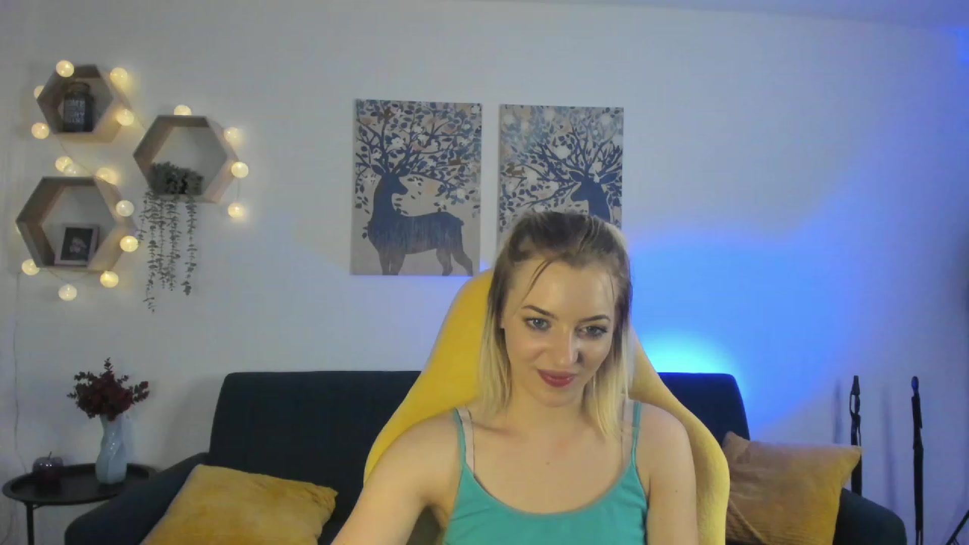 Gallery image thumbnail from Julia_Gold18's myfreecams stream on, 03/02/2023, 12:05 image 15 of 20