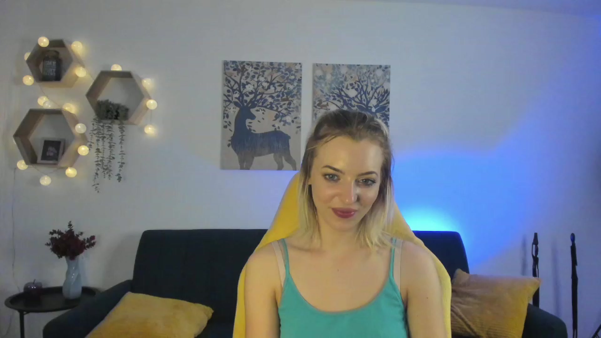 Gallery image thumbnail from Julia_Gold18's myfreecams stream on, 03/02/2023, 13:19 image 3 of 20