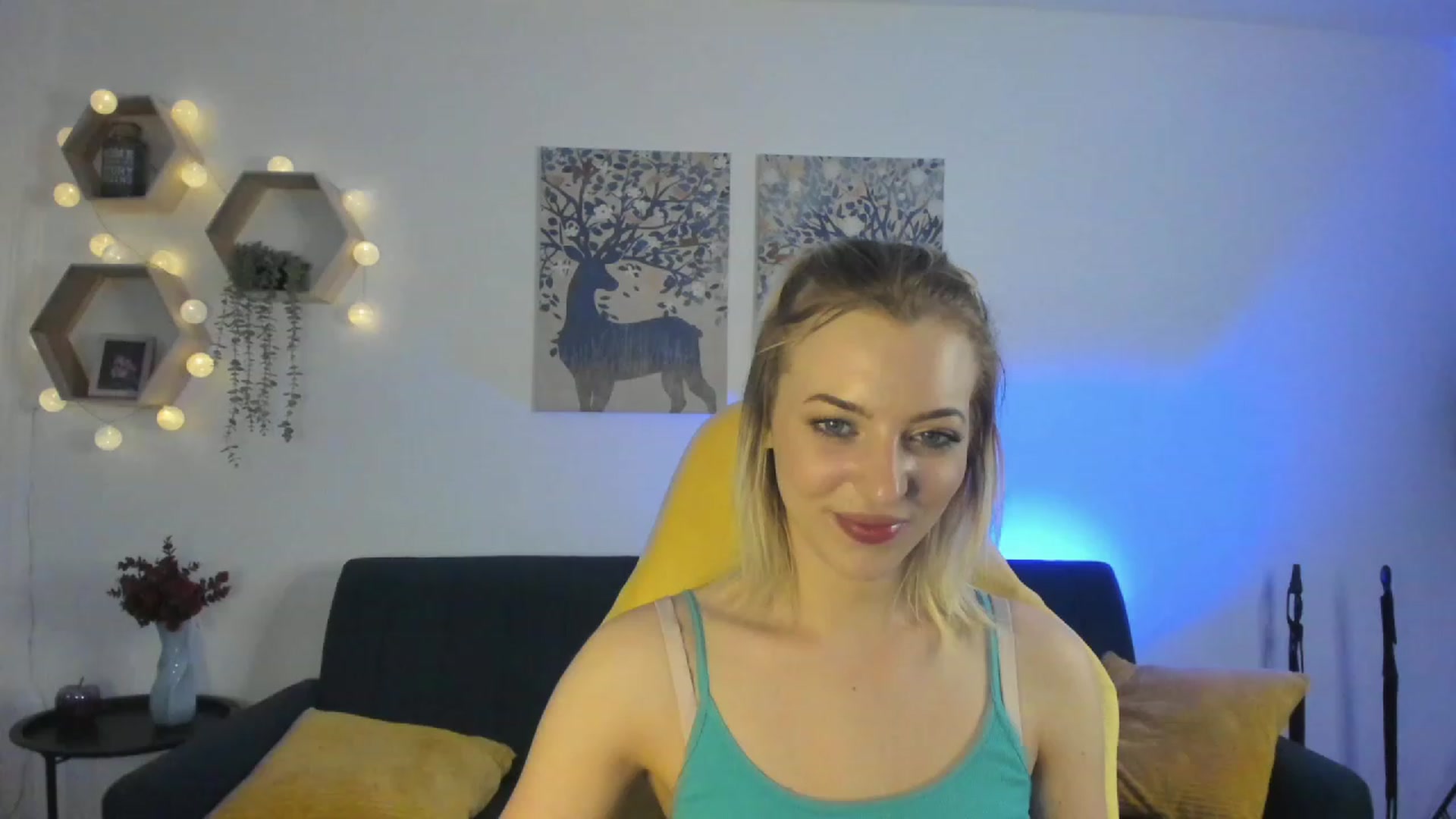 Gallery image thumbnail from Julia_Gold18's myfreecams stream on, 03/02/2023, 13:19 image 8 of 20