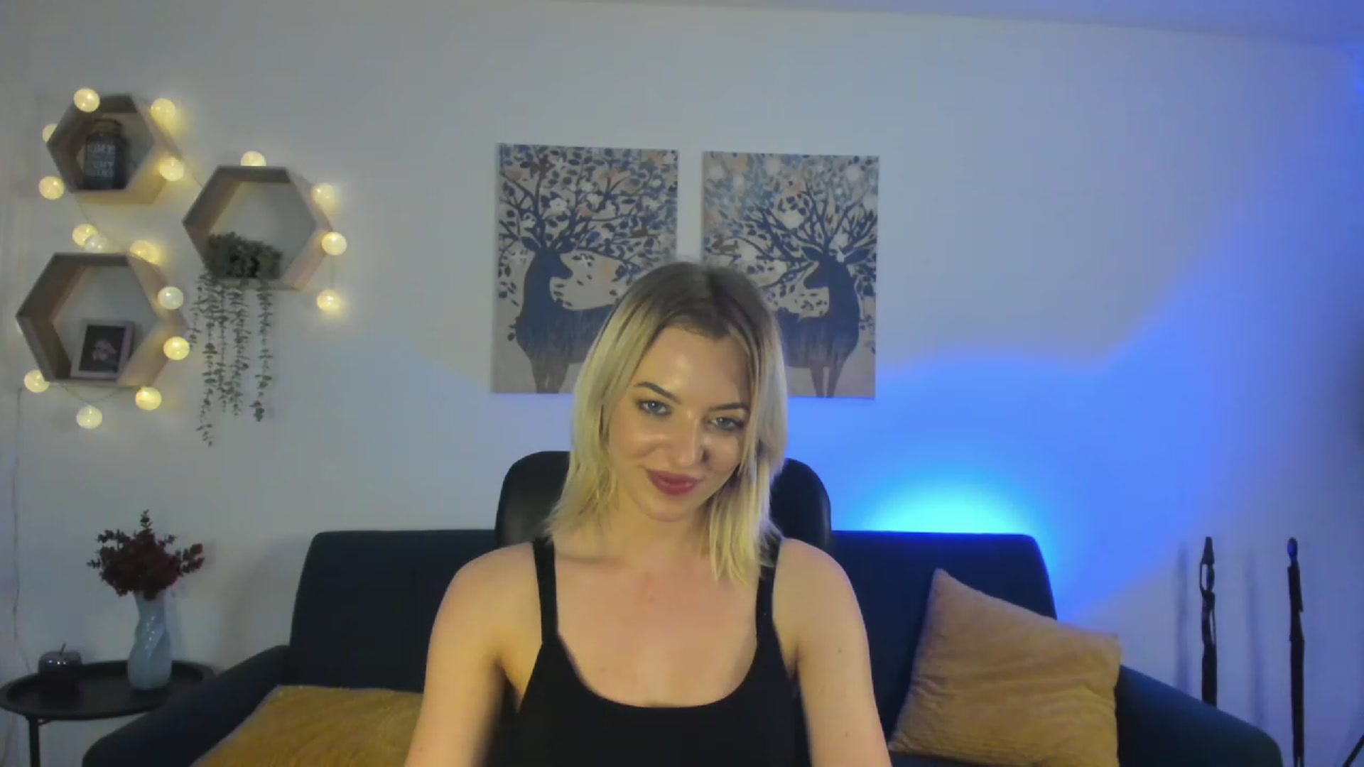 Gallery image thumbnail from Julia_Gold18's myfreecams stream on, 03/03/2023, 12:19 image 5 of 20