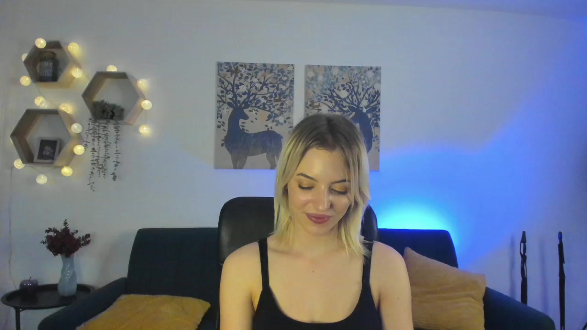 Gallery image thumbnail from Julia_Gold18's myfreecams stream on, 03/03/2023, 13:02 image 1 of 20