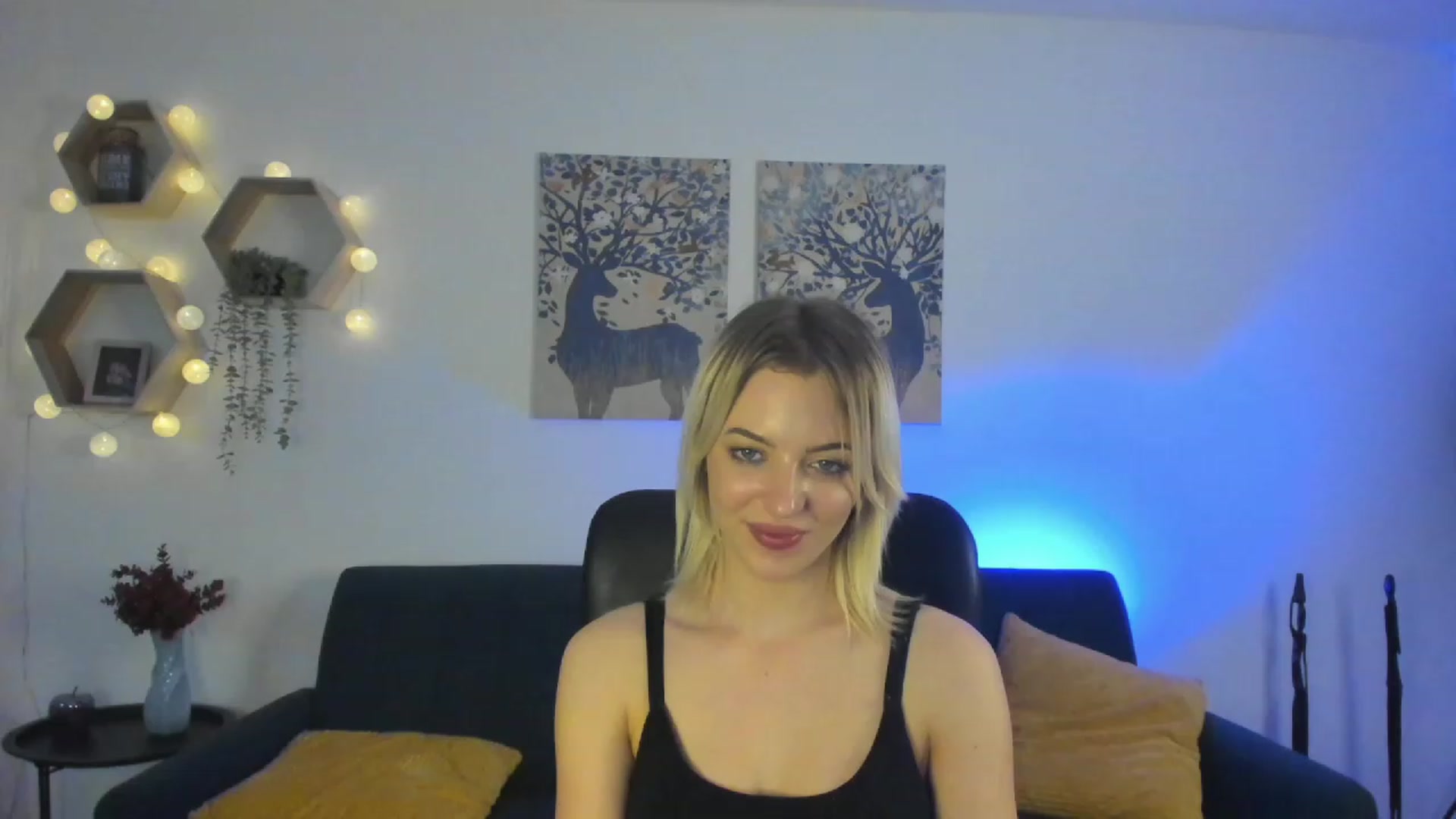 Gallery image thumbnail from Julia_Gold18's myfreecams stream on, 03/03/2023, 13:02 image 2 of 20