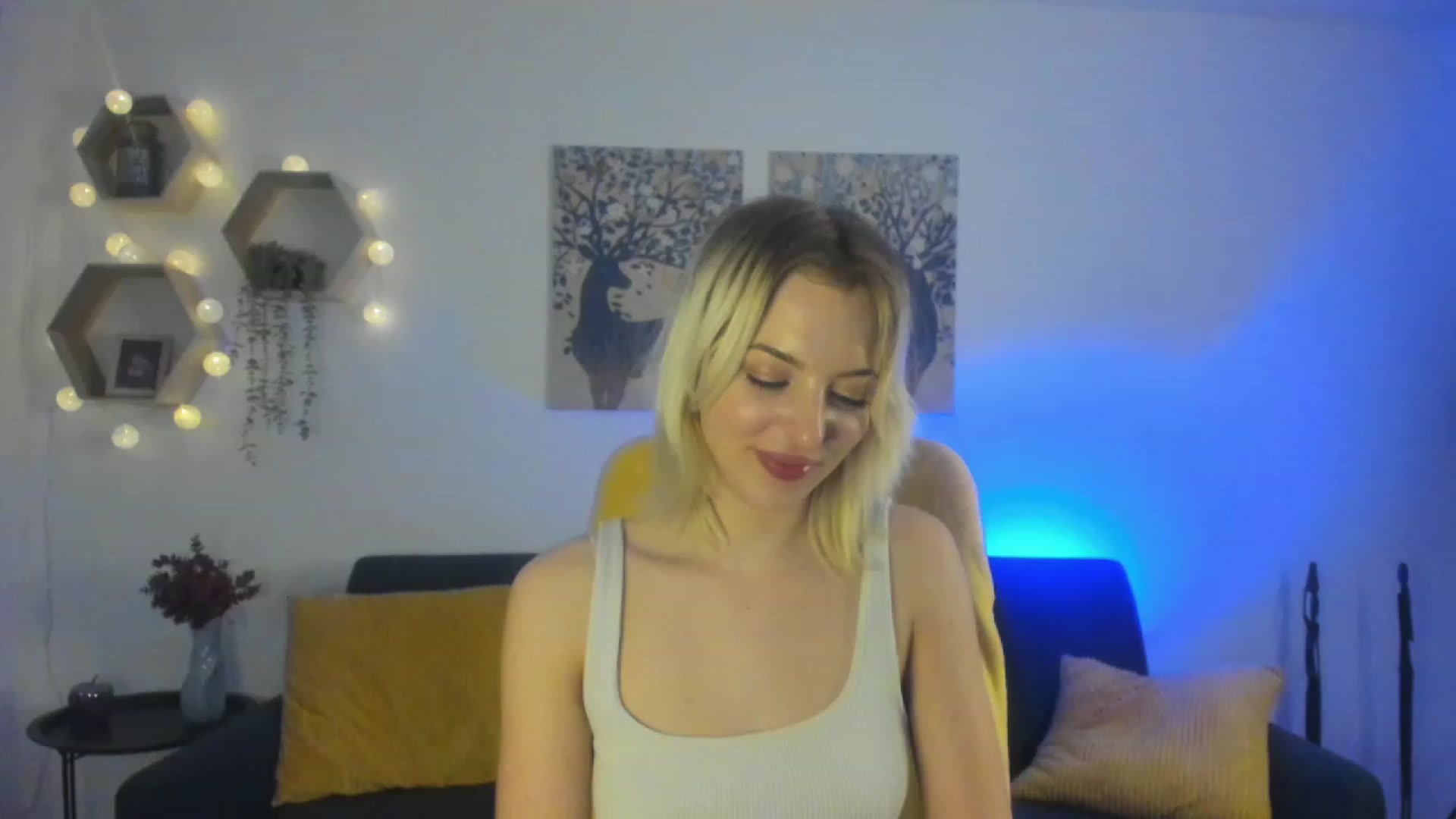 Gallery image thumbnail from Julia_Gold18's myfreecams stream on, 03/07/2023, 13:51 image 19 of 20
