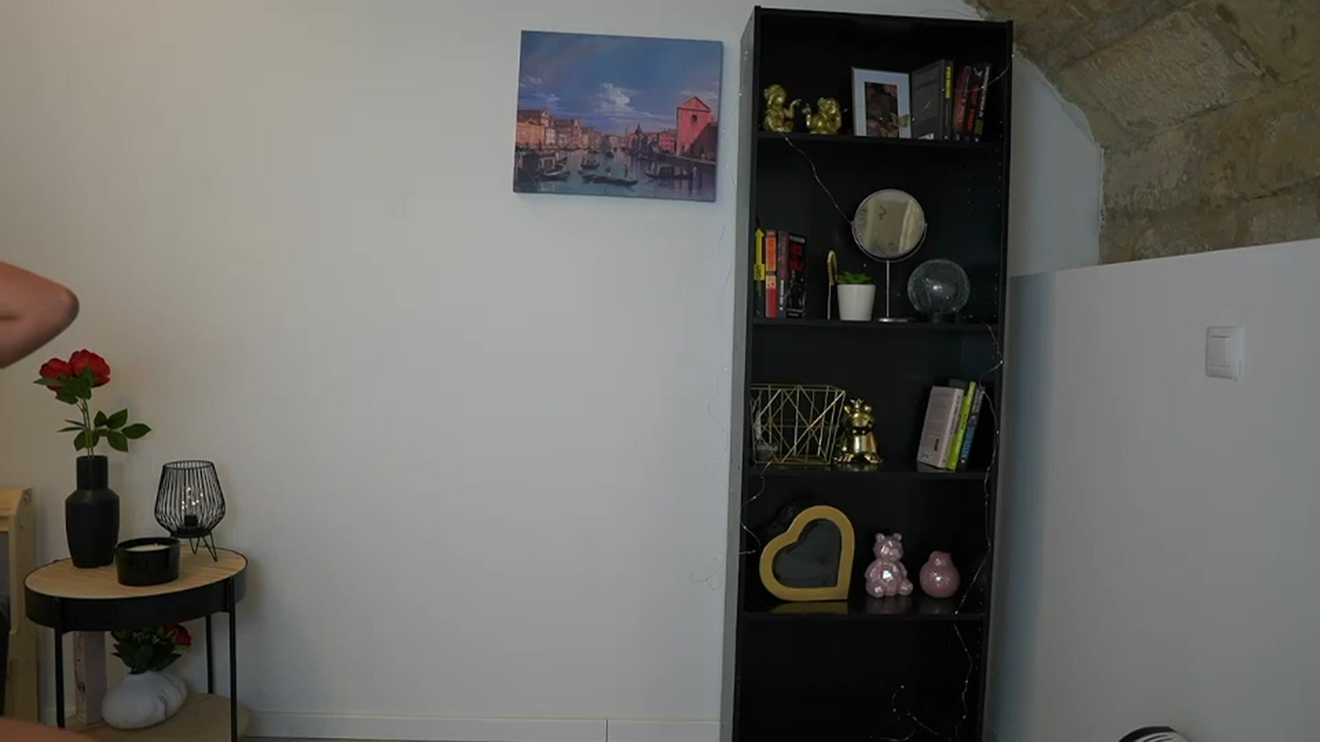Gallery image thumbnail from Julia_Roca's myfreecams stream on, 12/07/2023, 17:52 image 4 of 20
