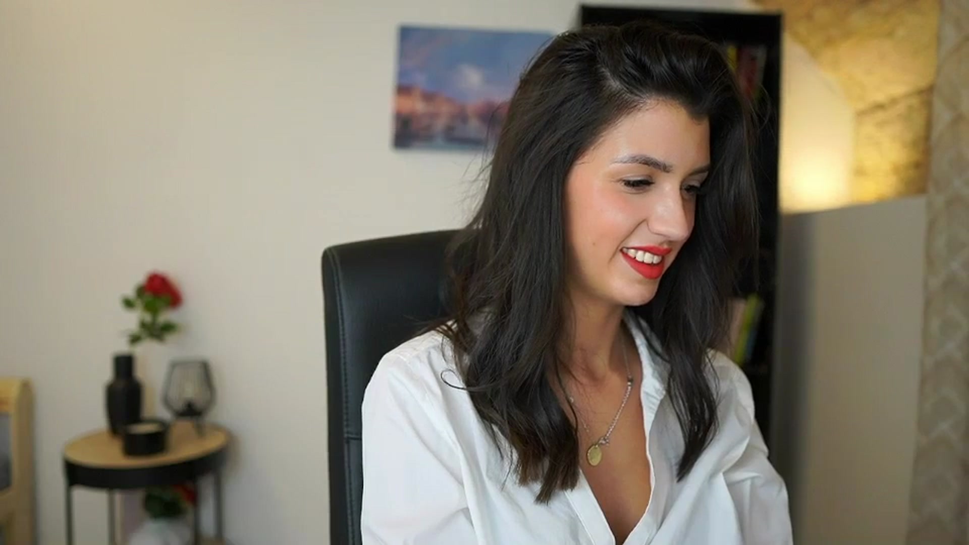 Gallery image thumbnail from Julia_Roca's myfreecams stream on, 12/13/2023, 17:19 image 4 of 20