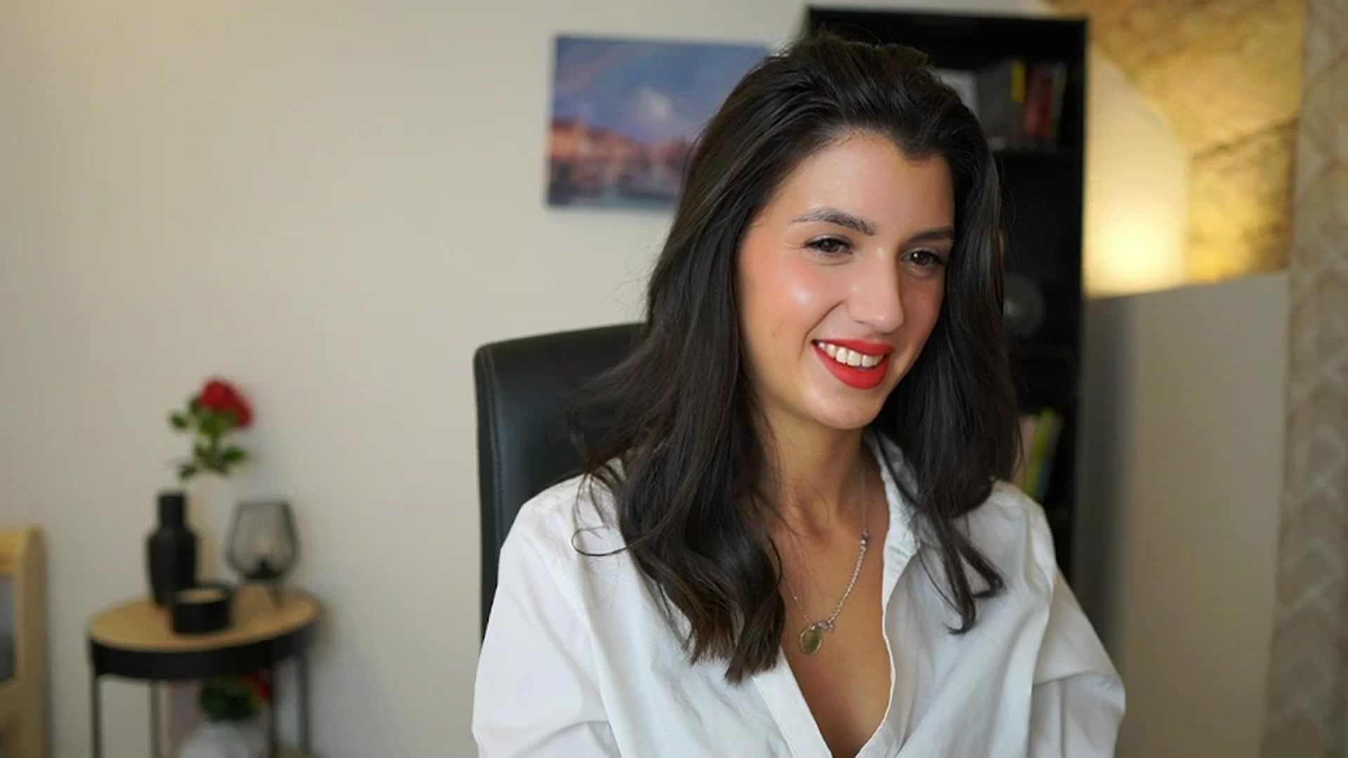 Gallery image thumbnail from Julia_Roca's myfreecams stream on, 12/13/2023, 17:19 image 9 of 20