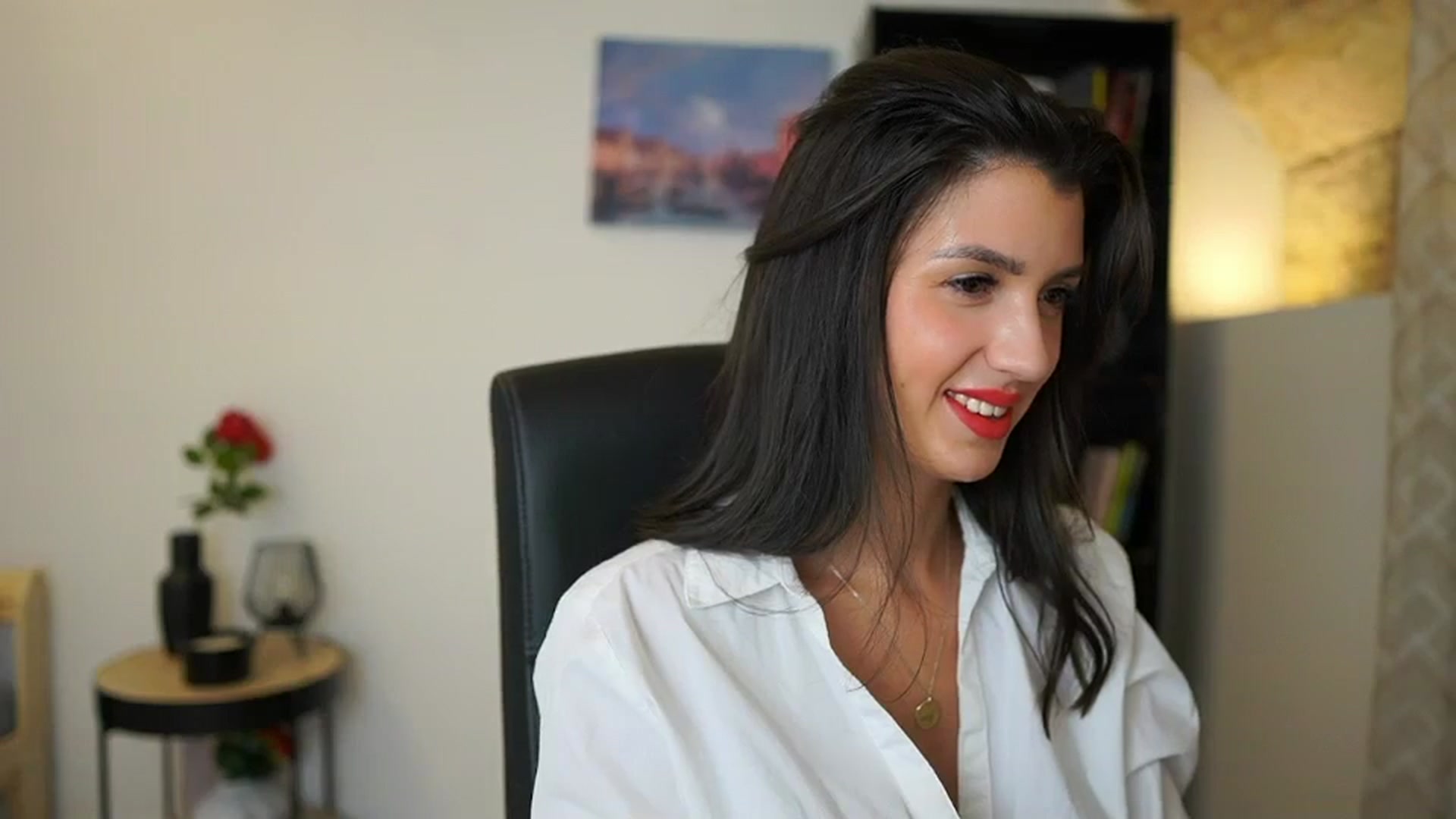 Gallery image thumbnail from Julia_Roca's myfreecams stream on, 12/13/2023, 19:05 image 2 of 20