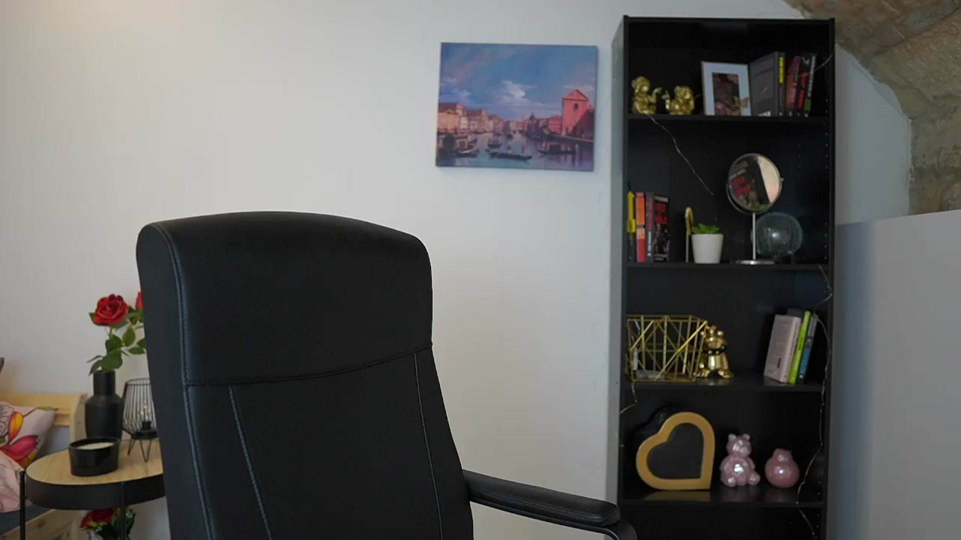 Gallery image thumbnail from Julia_Roca's myfreecams stream on, 12/27/2023, 13:32 image 12 of 20