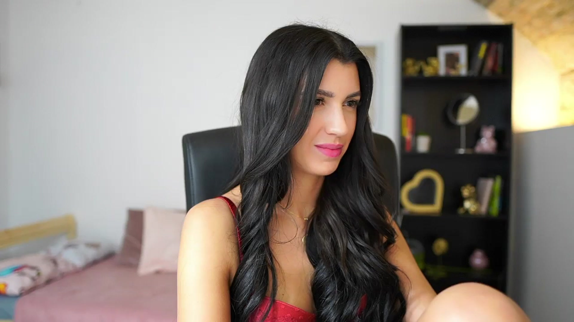 Gallery image thumbnail from Julia_Roca's myfreecams stream on, 02/21/2024, 15:58 image 5 of 20