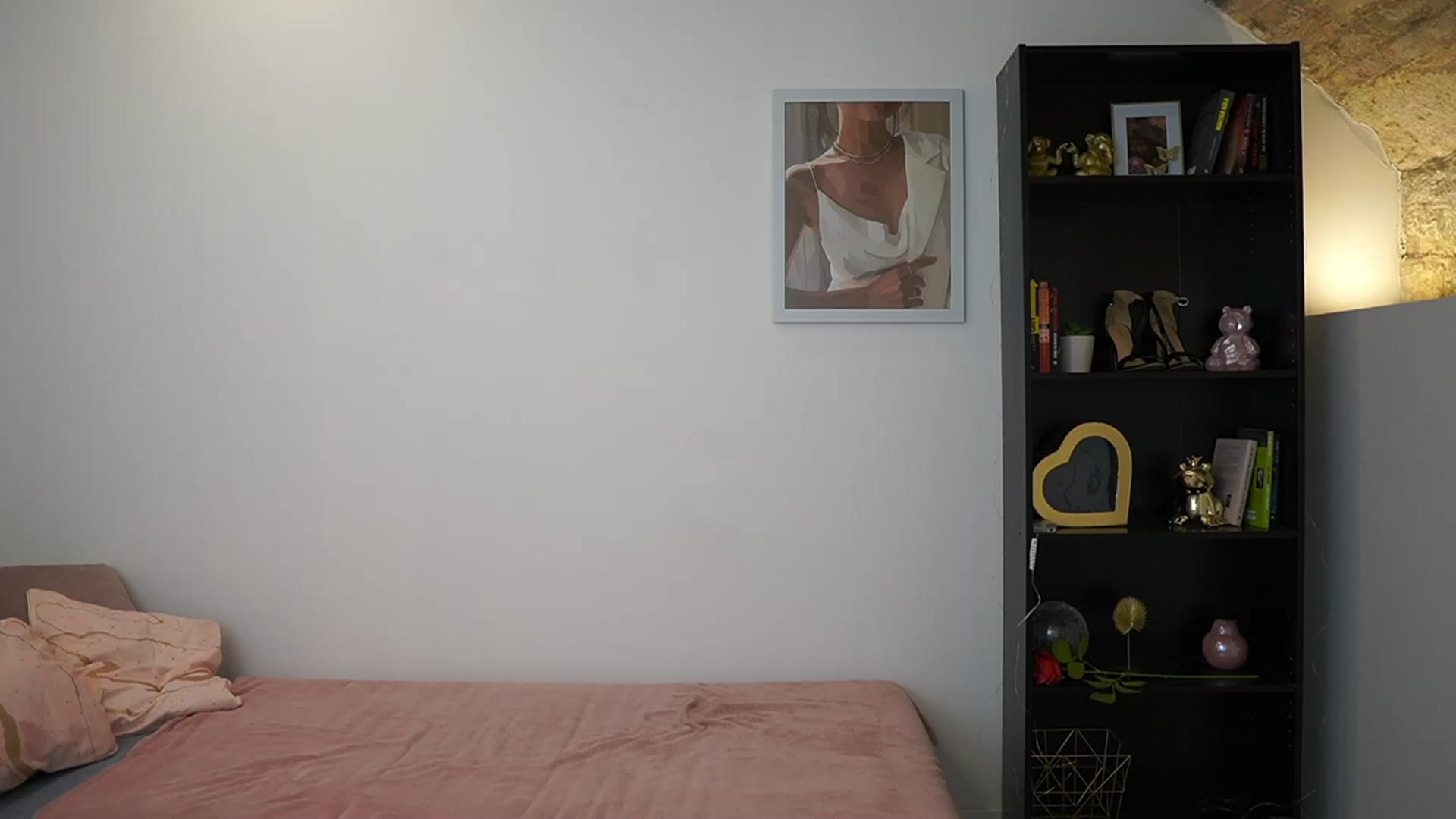 Gallery image thumbnail from Julia_Roca's myfreecams stream on, 02/26/2024, 17:46 image 18 of 20
