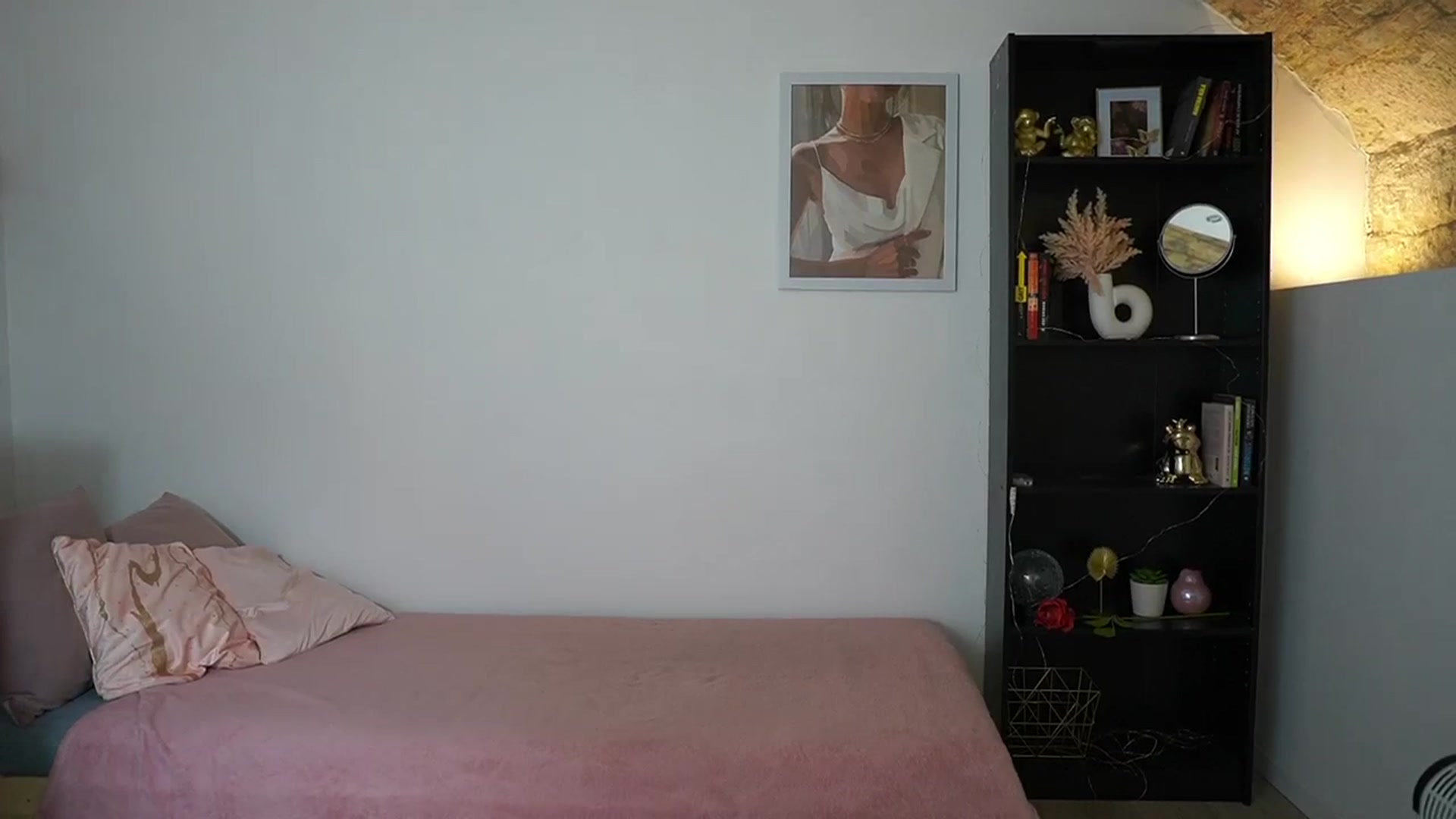 Gallery image thumbnail from Julia_Roca's myfreecams stream on, 03/14/2024, 19:07 image 2 of 20