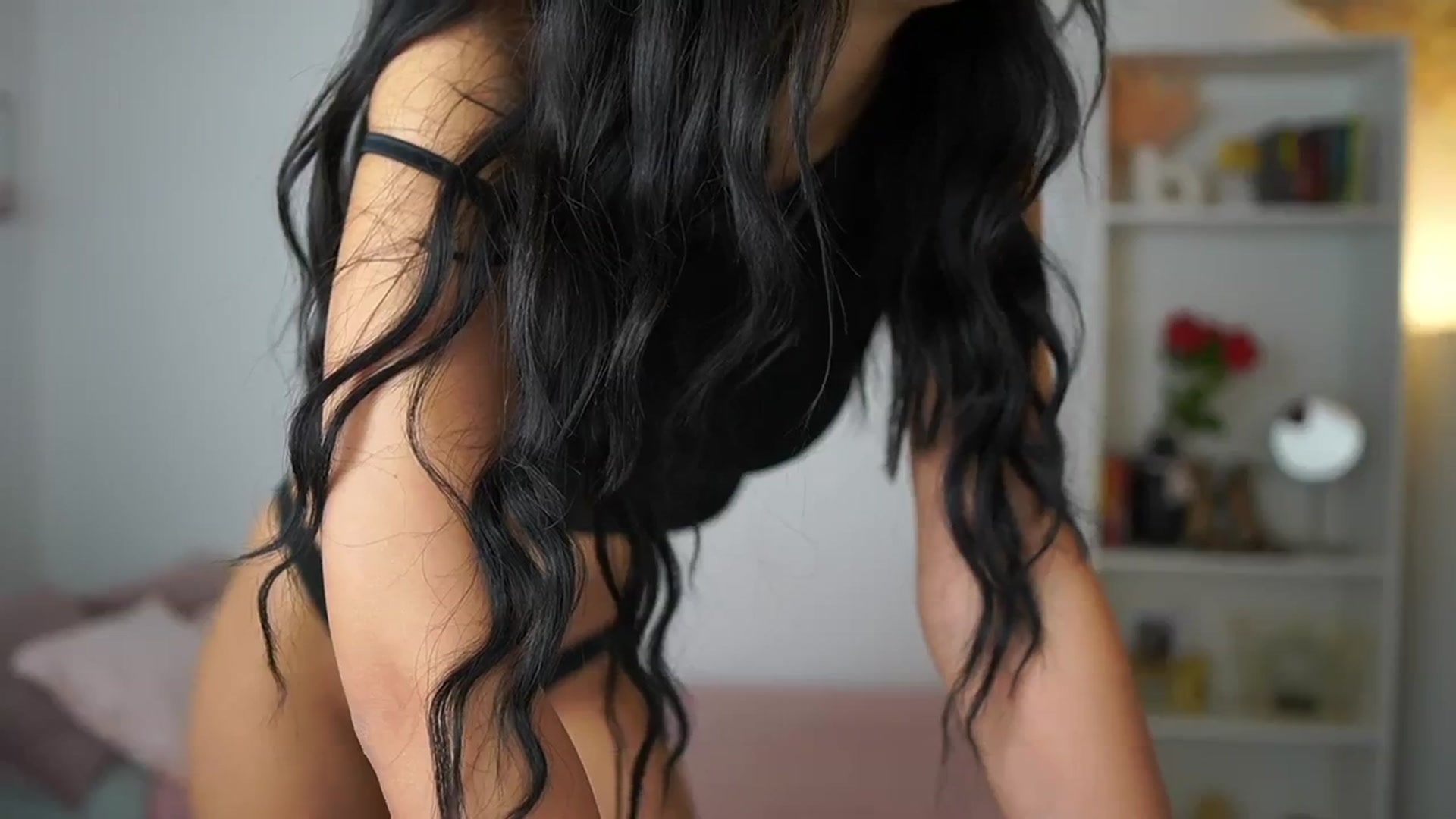 Gallery image thumbnail from Julia_Roca's myfreecams stream on, 03/27/2024, 15:03 image 5 of 20