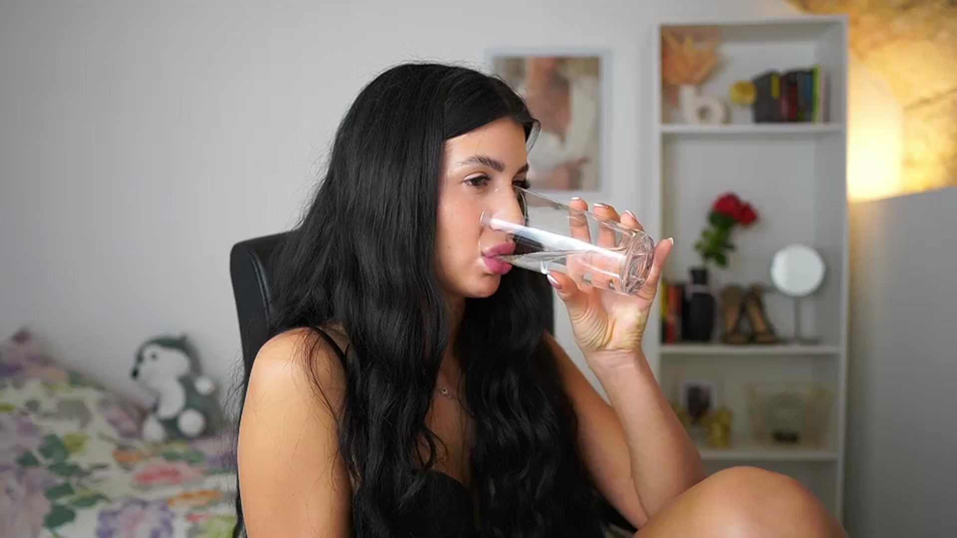 Gallery image thumbnail from Julia_Roca's myfreecams stream on, 03/29/2024, 14:59 image 11 of 20